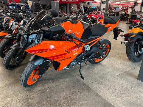 2024 KTM RC 390 — photo 1 of 2