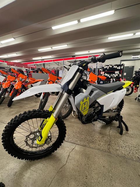 2024 Husqvarna FC 450 — photo 1 of 2