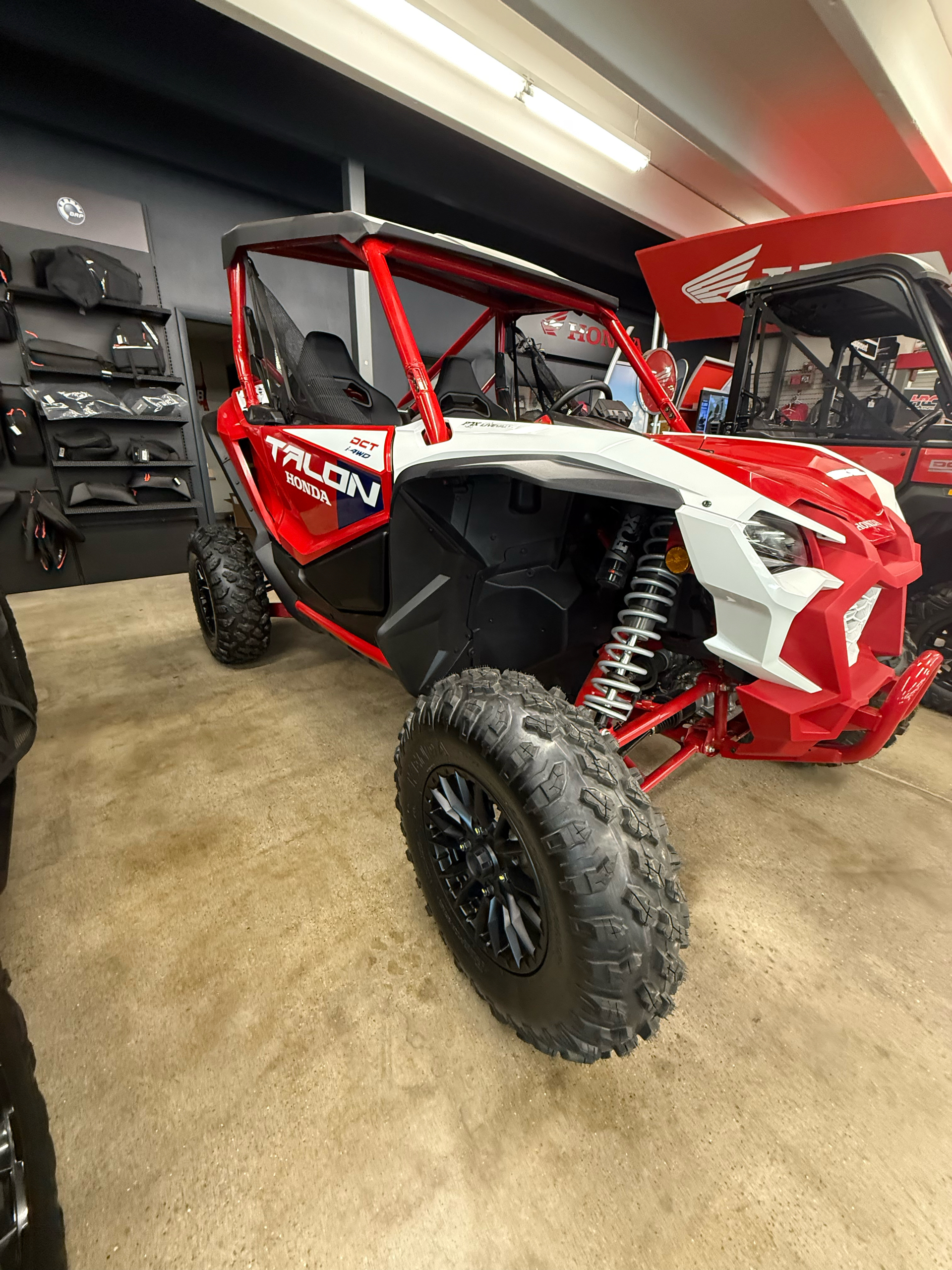2026 Talon 1000R Fox Live Valve