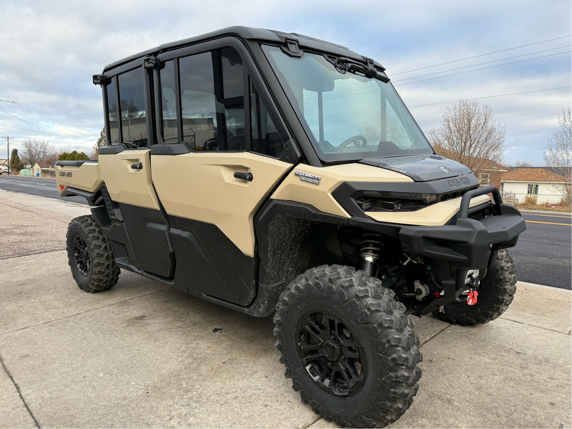 2026 Defender Limited Max HD 11