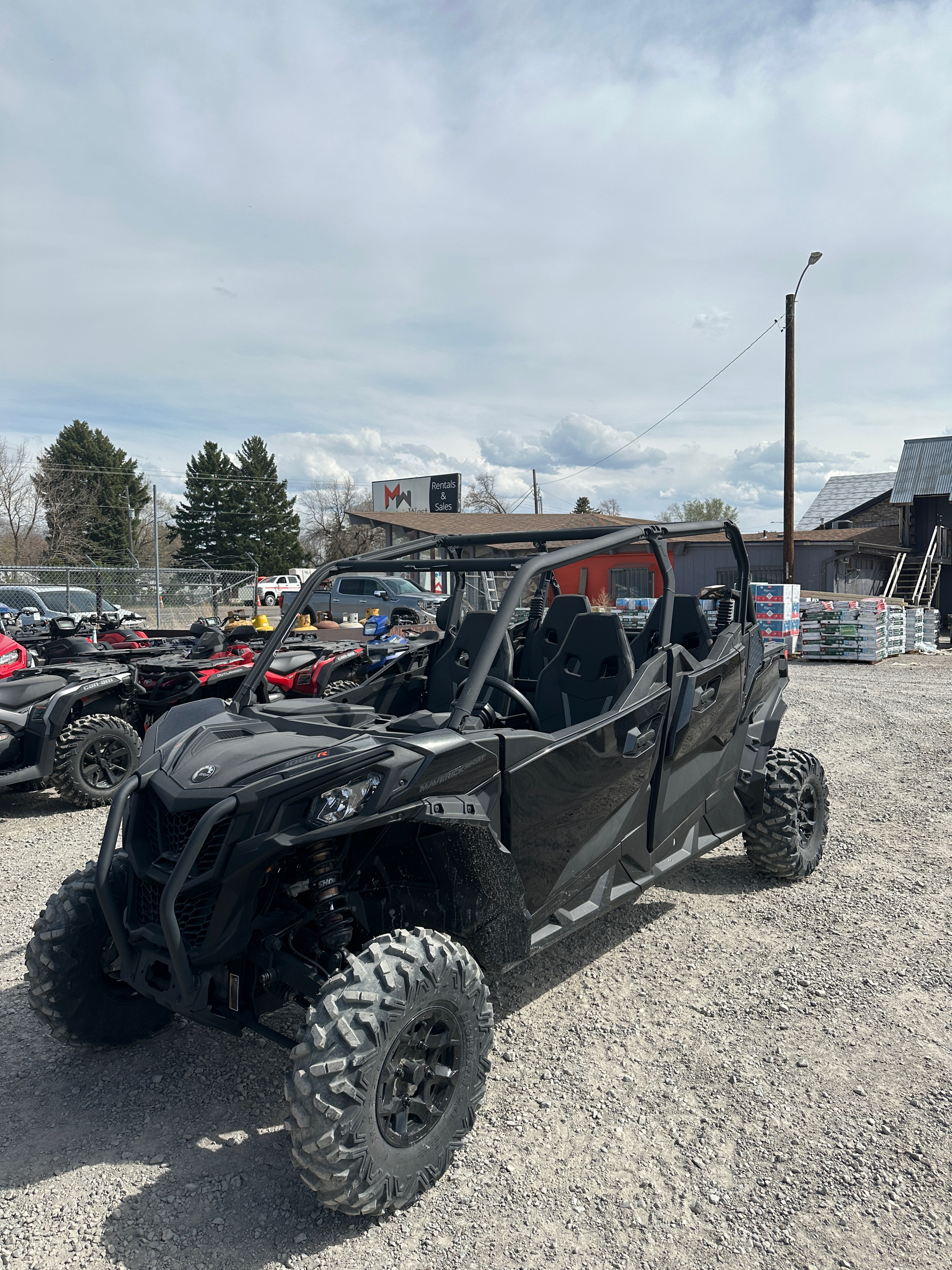 2025 Maverick Sport Max DPS 1000