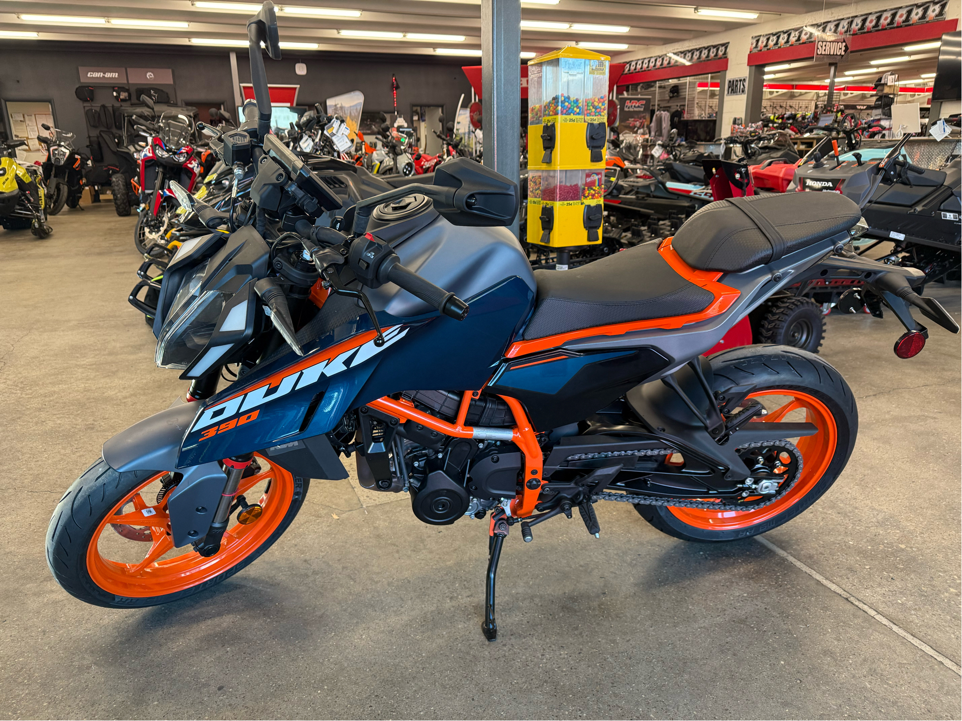 2024 KTM Duke 390 2