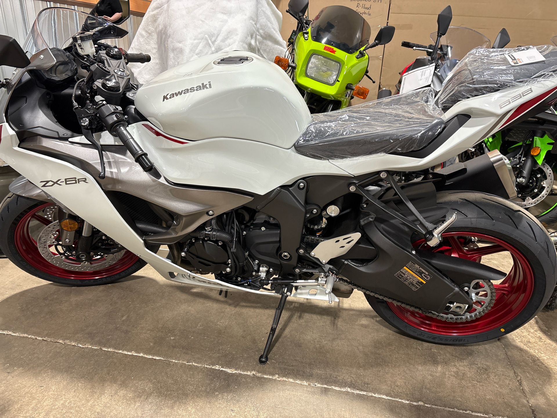2025 Kawasaki Ninja® ZX™-6R ABS Motorcycles Woodstock Illinois K788