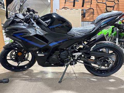 2025 Kawasaki Ninja® 500 SE ABS Motorcycles Woodstock Illinois K732