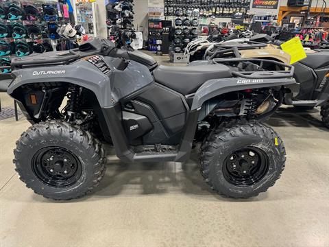 2025 Can-Am Outlander 700 in Vernon, Connecticut - Photo 3