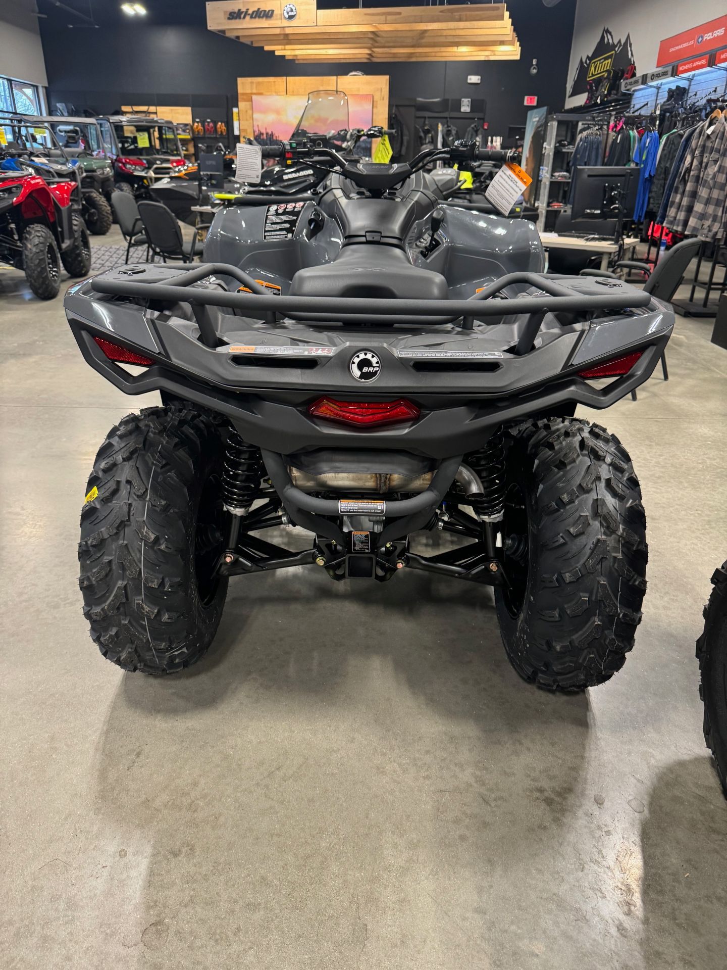 2025 Can-Am Outlander 700 in Vernon, Connecticut - Photo 4