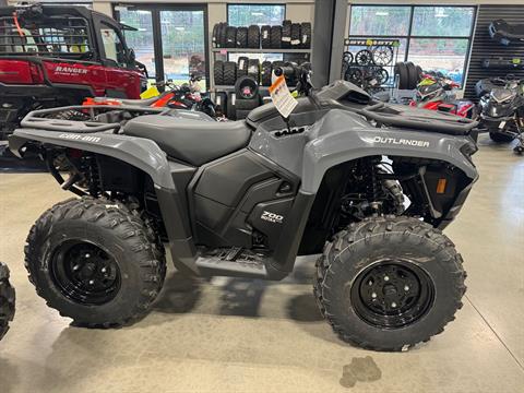 2025 Can-Am Outlander 700 in Vernon, Connecticut