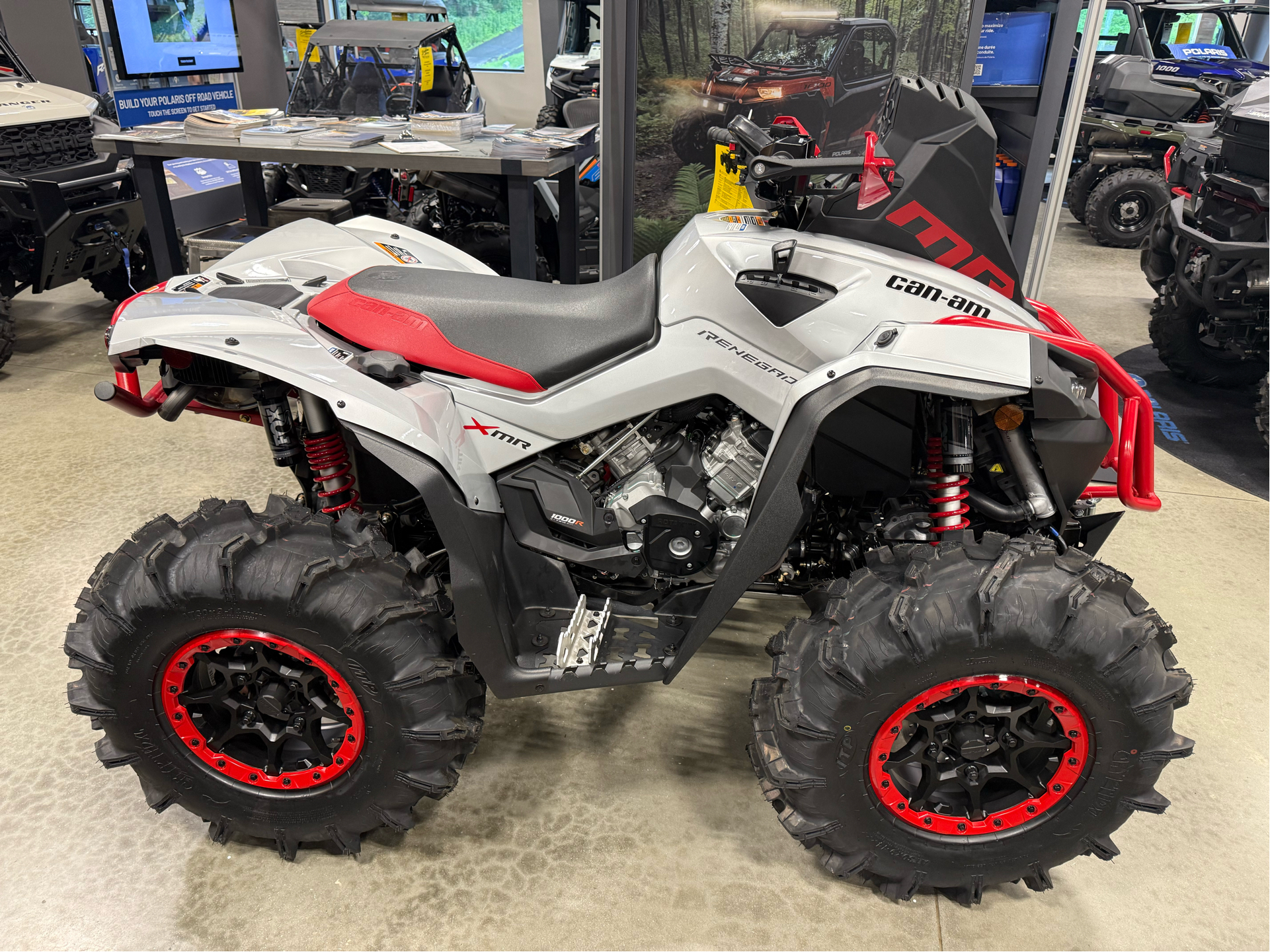【R&B】MQ3 New 2025 Can-Am Renegade X MR 1000R Hyper Silver / Legion