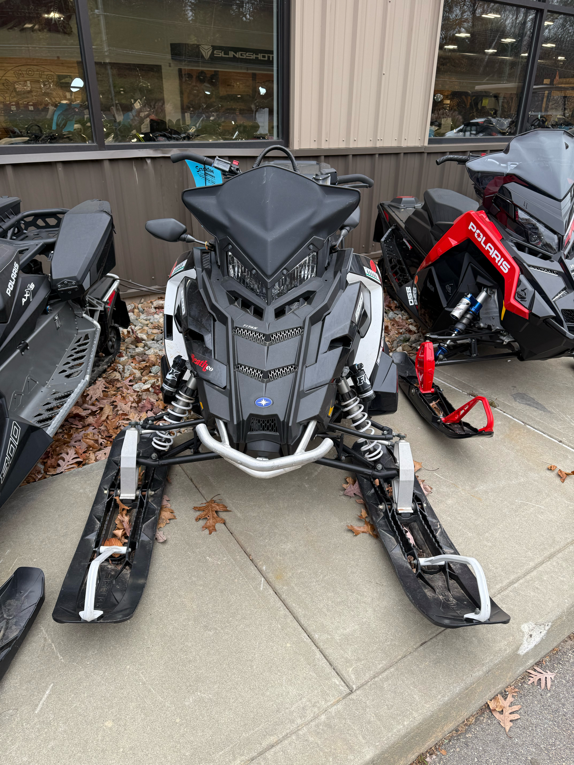 2018 Polaris 800 Titan Adventure 155 in Vernon, Connecticut - Photo 2