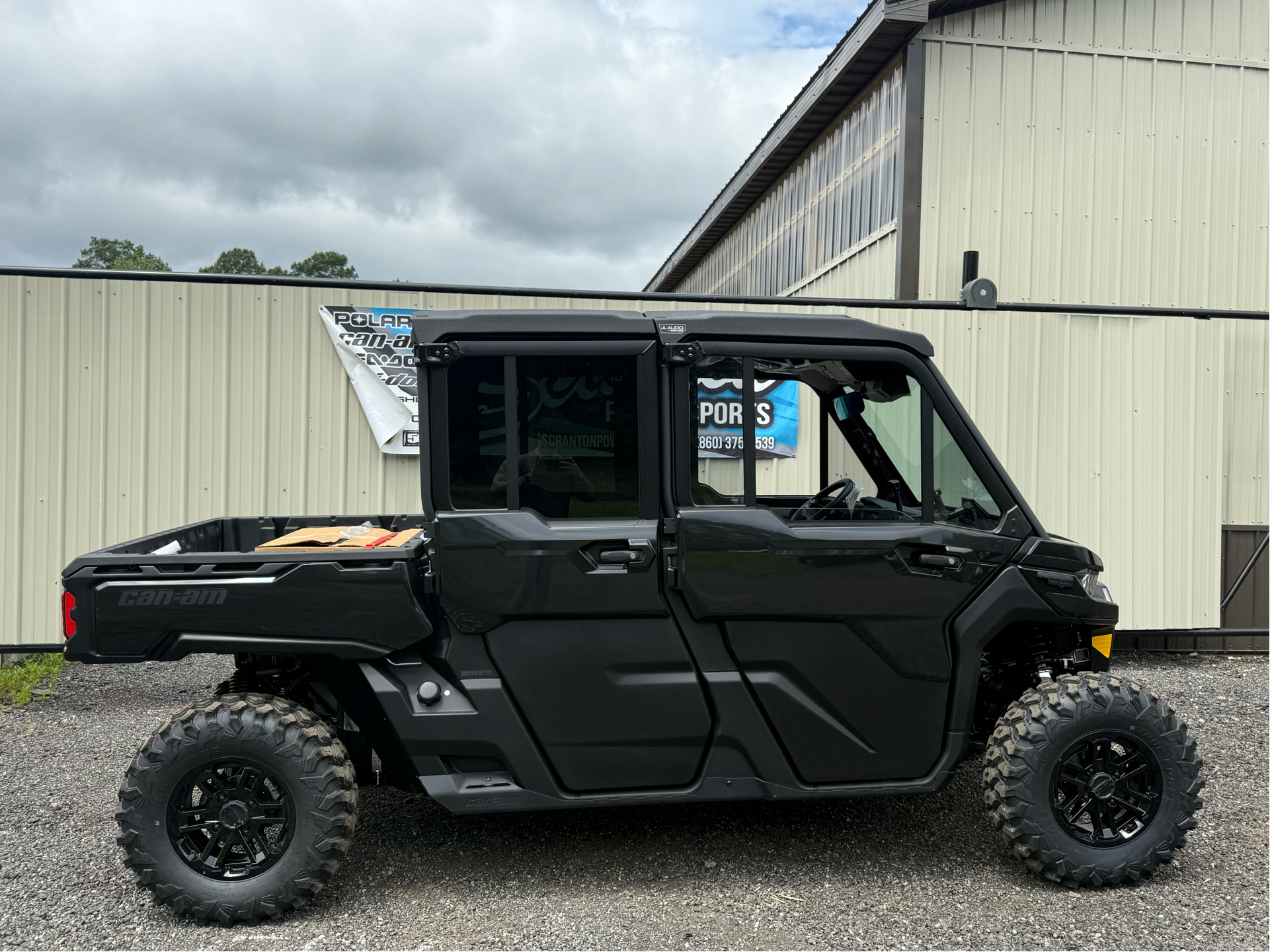 New 2025 Can-Am Defender MAX Lone Star CAB Stealth Black Utility
