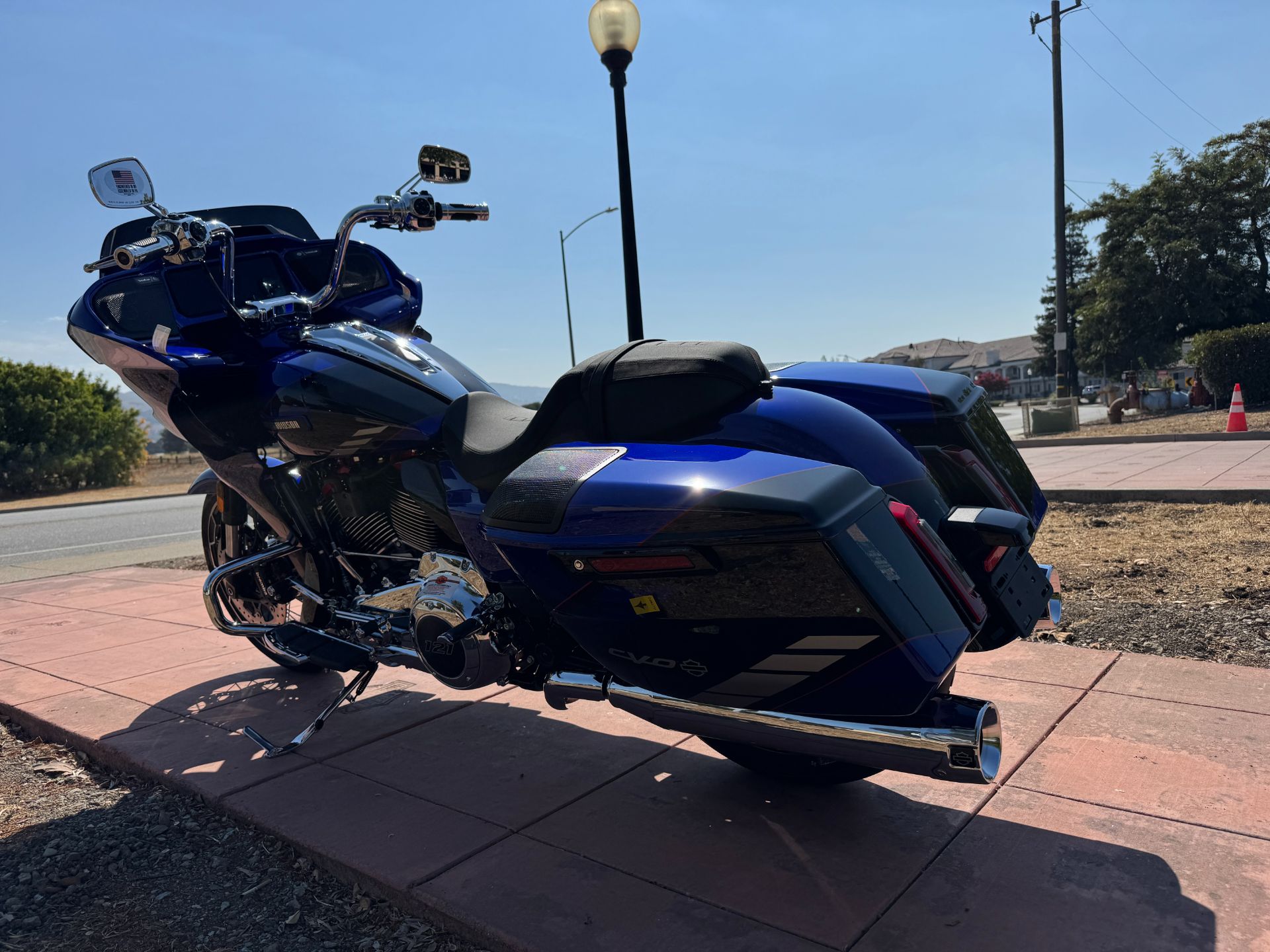 New 2025 Harley-Davidson CVO™ Road Glide® Motorcycle - Specs