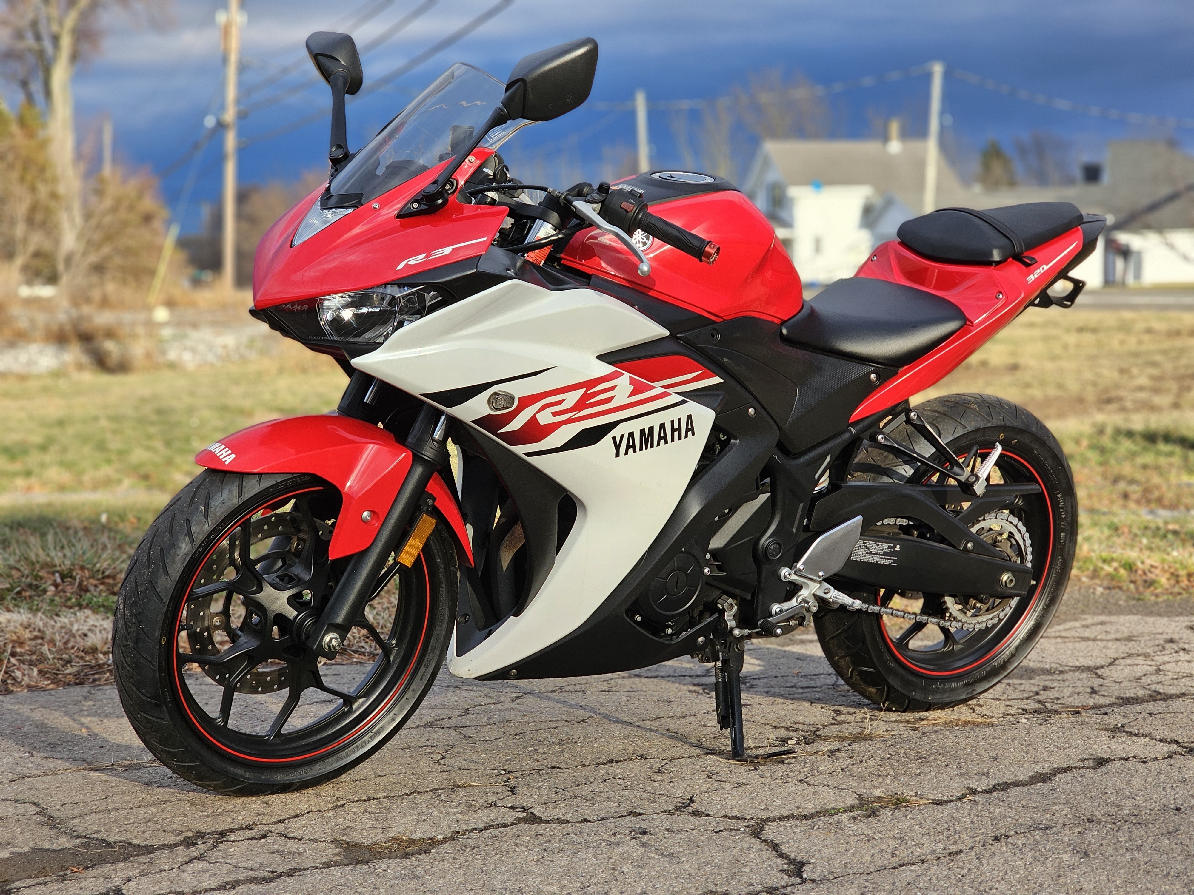 YAMAHA★RMX★ヤマハ★9.5型★３点式★美品★プロモデル(WH×RED) Used 2015 Yamaha YZF-R3, Ransomville NY | Specs, Price, Photos