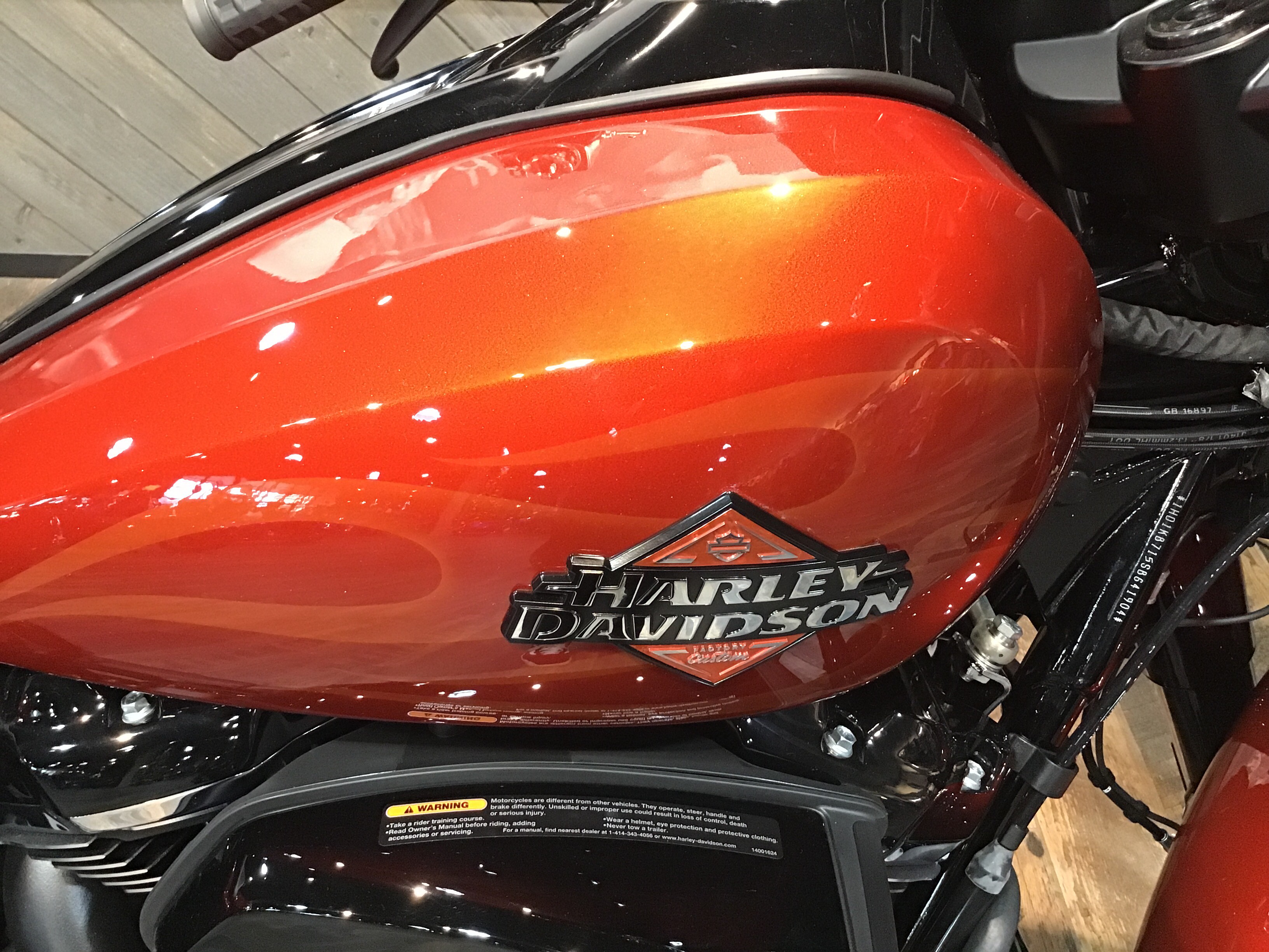 2025 Harley-Davidson Street Glide® 8