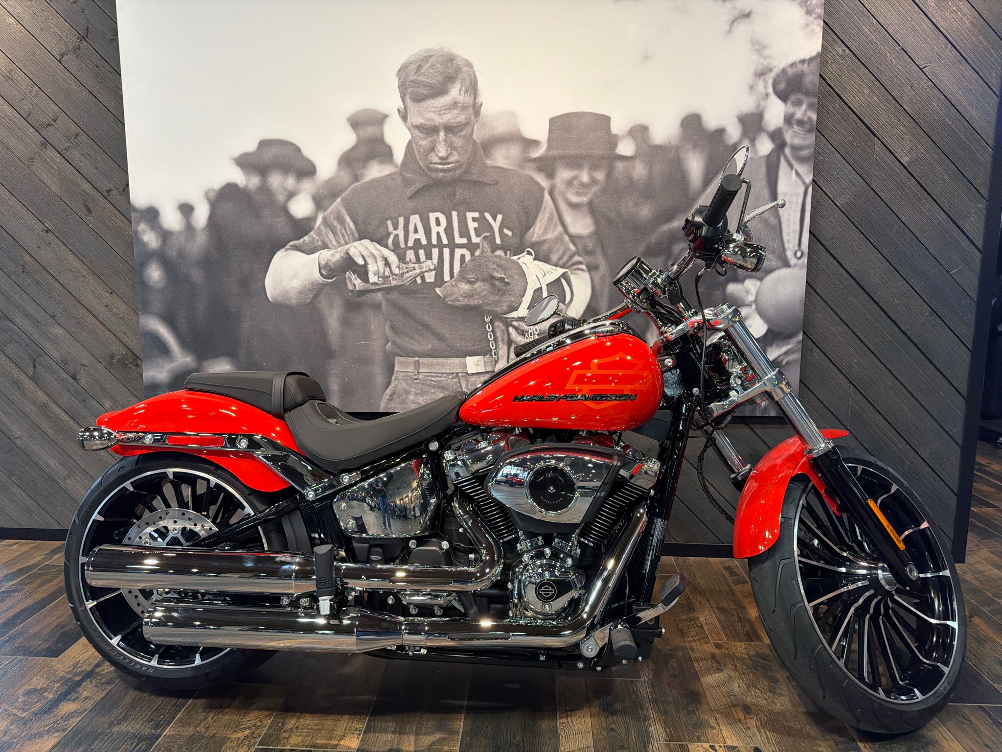 New 2026 Harley-Davidson Breakout® Motorcycle - Specs, Price