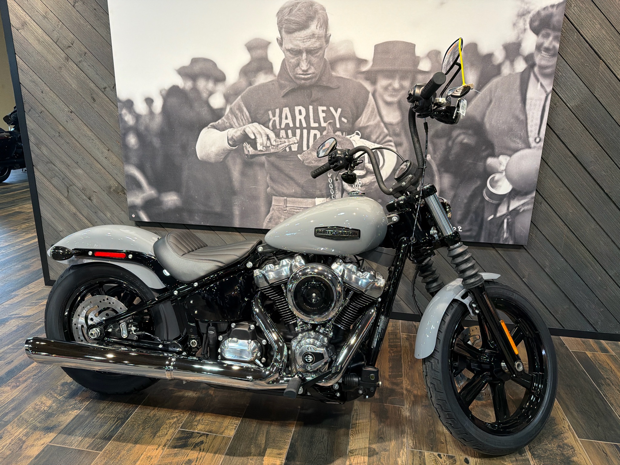 New 2026 Harley-Davidson Street Bob® Motorcycle - Specs, Price