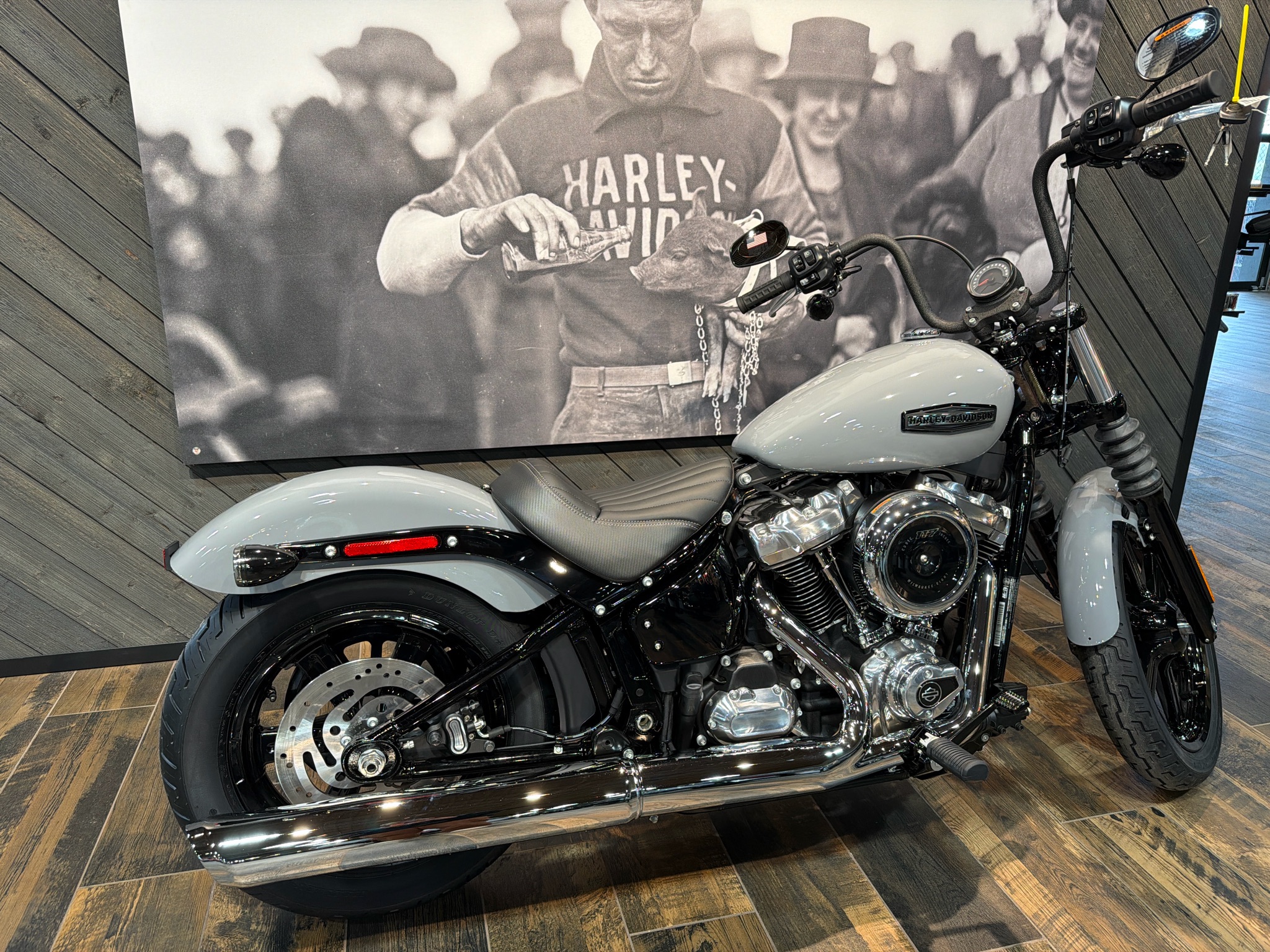 New 2026 Harley-Davidson Street Bob® Motorcycle - Specs, Price
