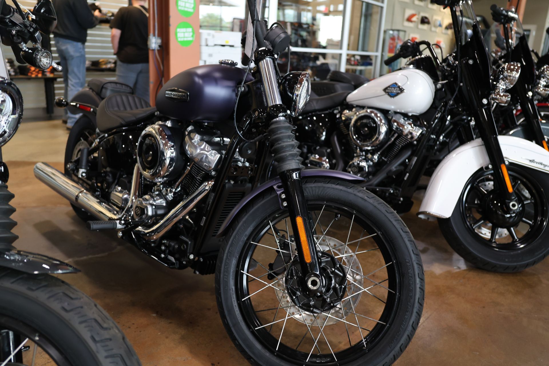 NEIGHBORHOOD 22AW×HARLEY-DAVIDSON H-D . New 2025 Harley-Davidson Street Bob® Motorcycle - Specs