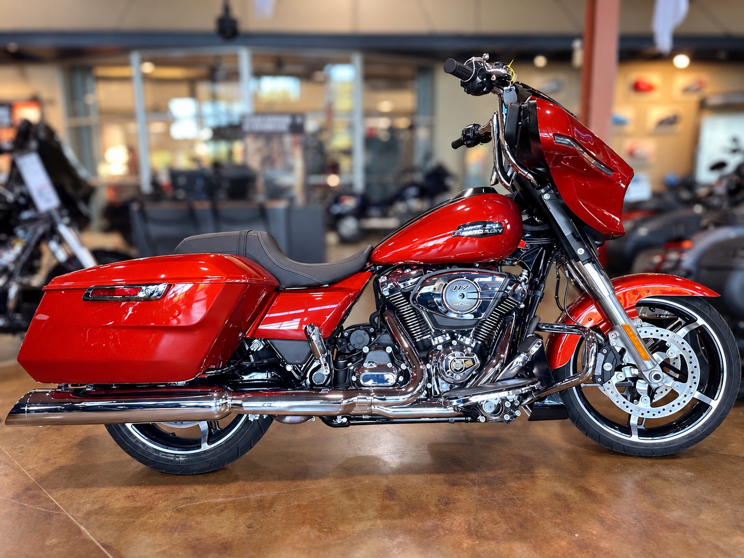 2025 Harley-Davidson Street Glide® 1
