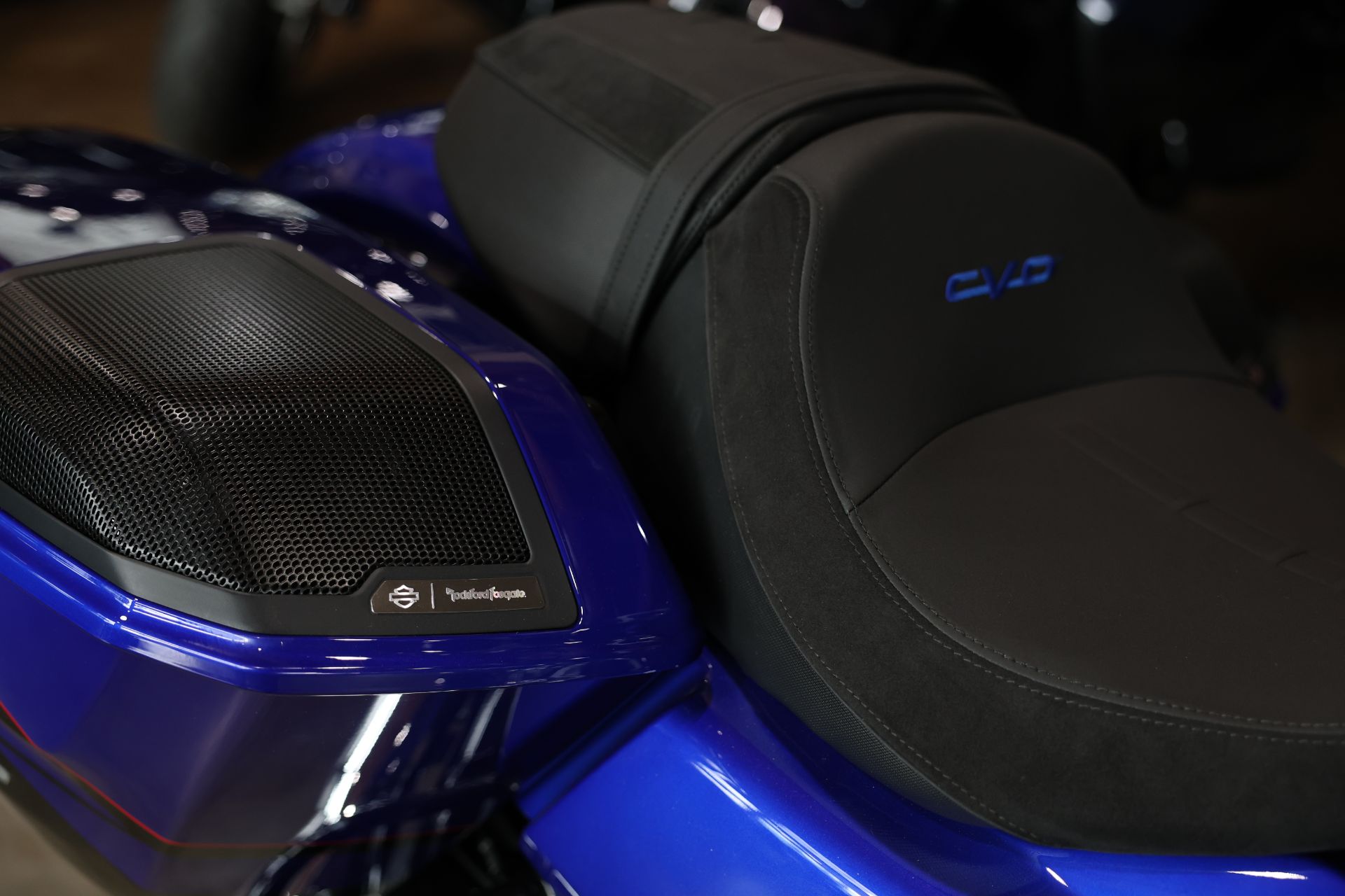 New 2025 Harley-Davidson CVO™ Road Glide® Motorcycle - Specs