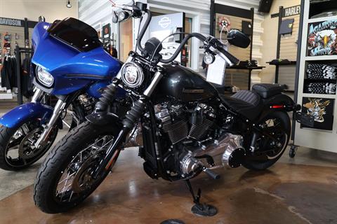 New 2025 Harley-Davidson Street Bob® Motorcycle - Specs