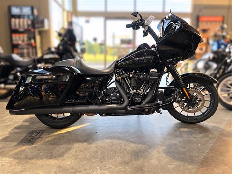 Used 2018 Harley-Davidson Road Glide® Special Motorcycle - Specs