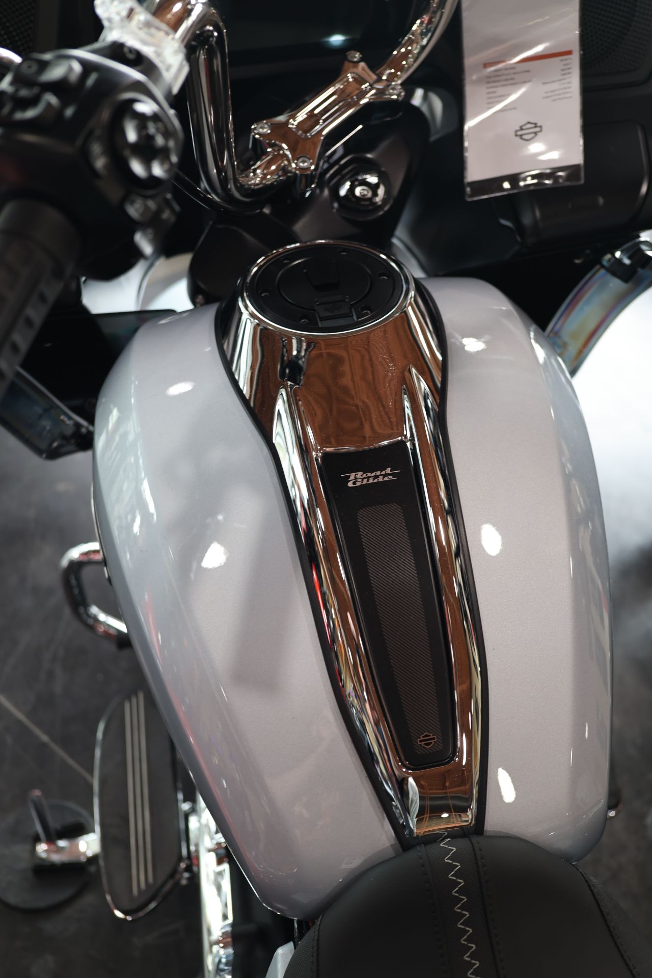 Heal Creek アーガイルベスト　48 Ｌ グレー　黒　新品　27500円 New 2025 Harley-Davidson Road Glide® Motorcycle - Specs, Price