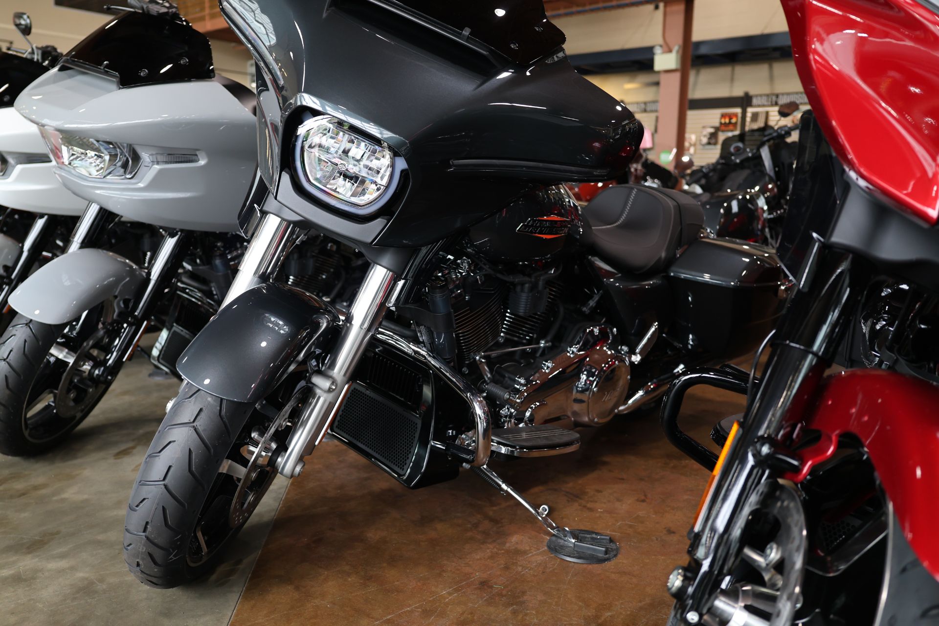 New 2025 Harley-Davidson Street Glide® Motorcycle - Specs