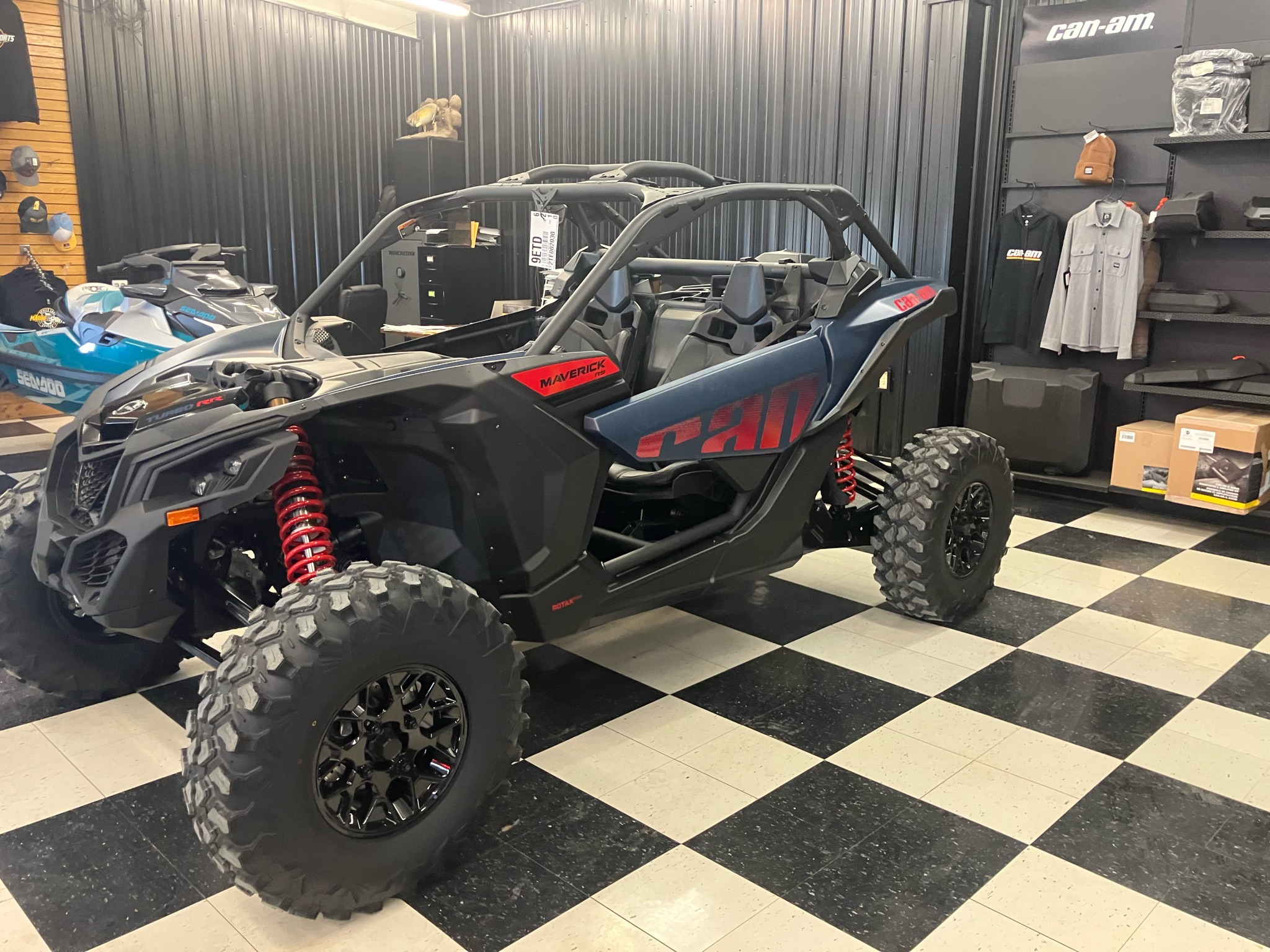 2026 Can-Am™ Maverick X3 RS TURBO RR 1