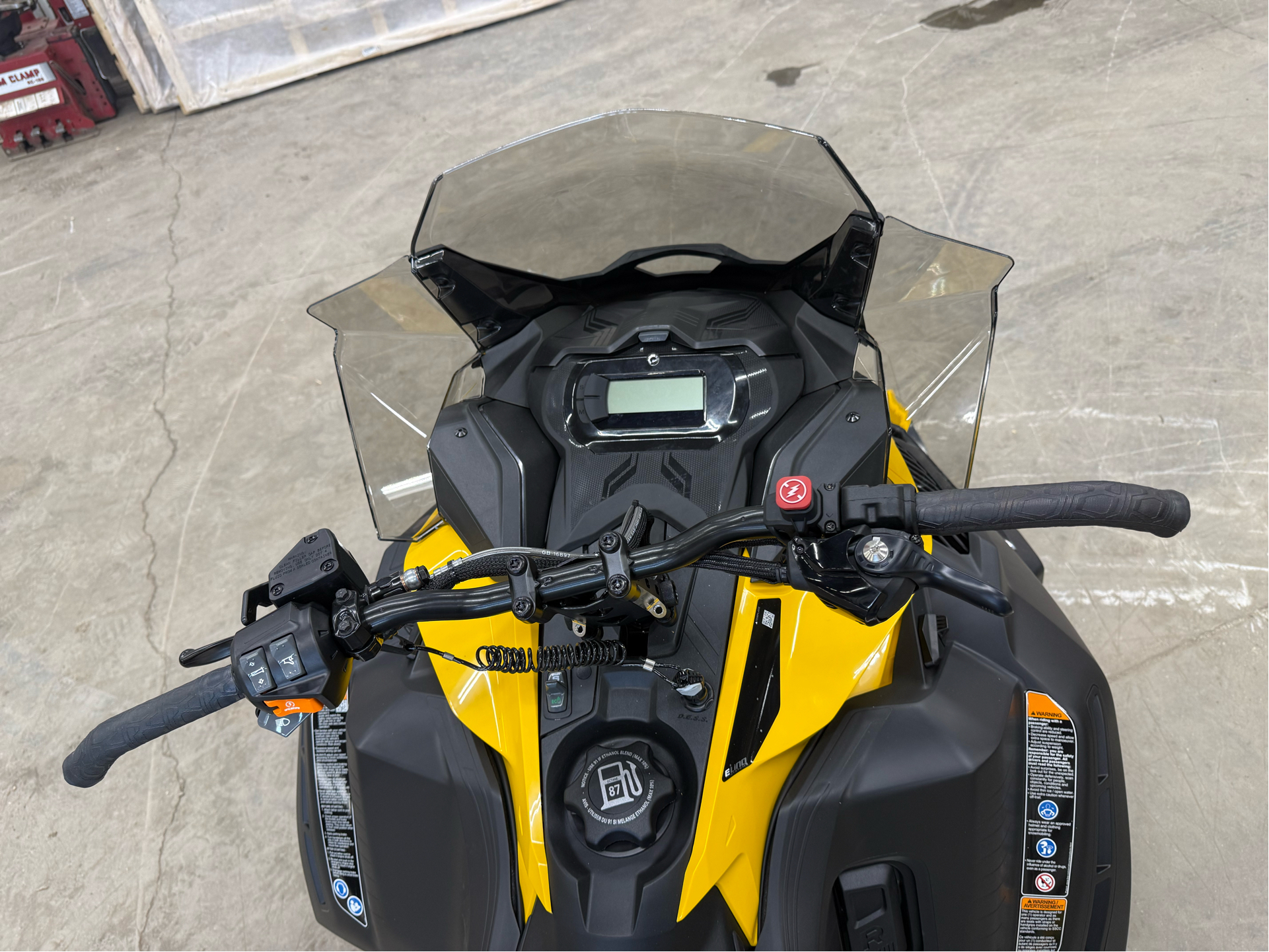 New 2026 Ski-Doo Tundra Sport 600 ACE ES Cobra 1.6 | Snowmobiles
