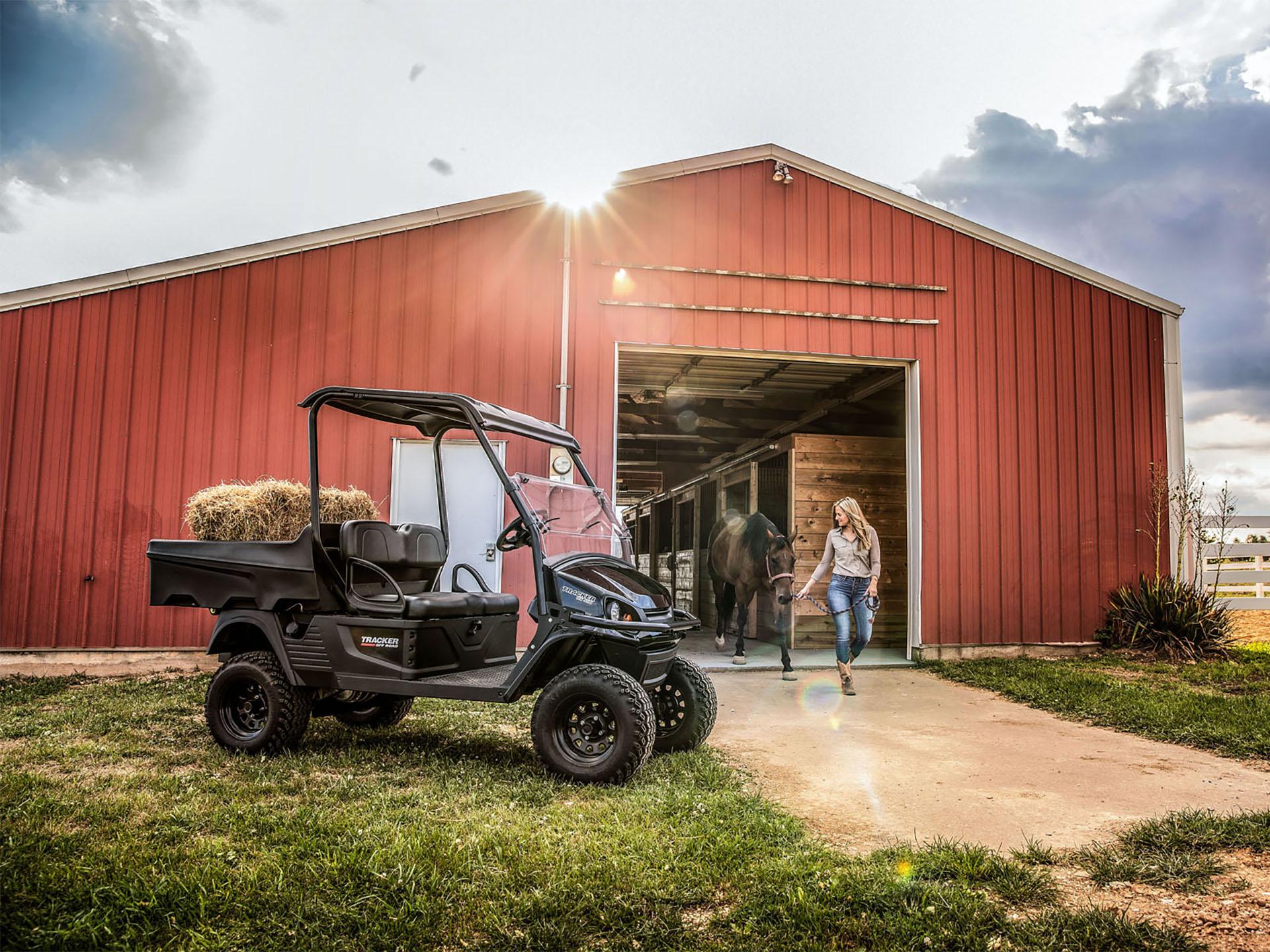 2023 Tracker Off Road photo 7
