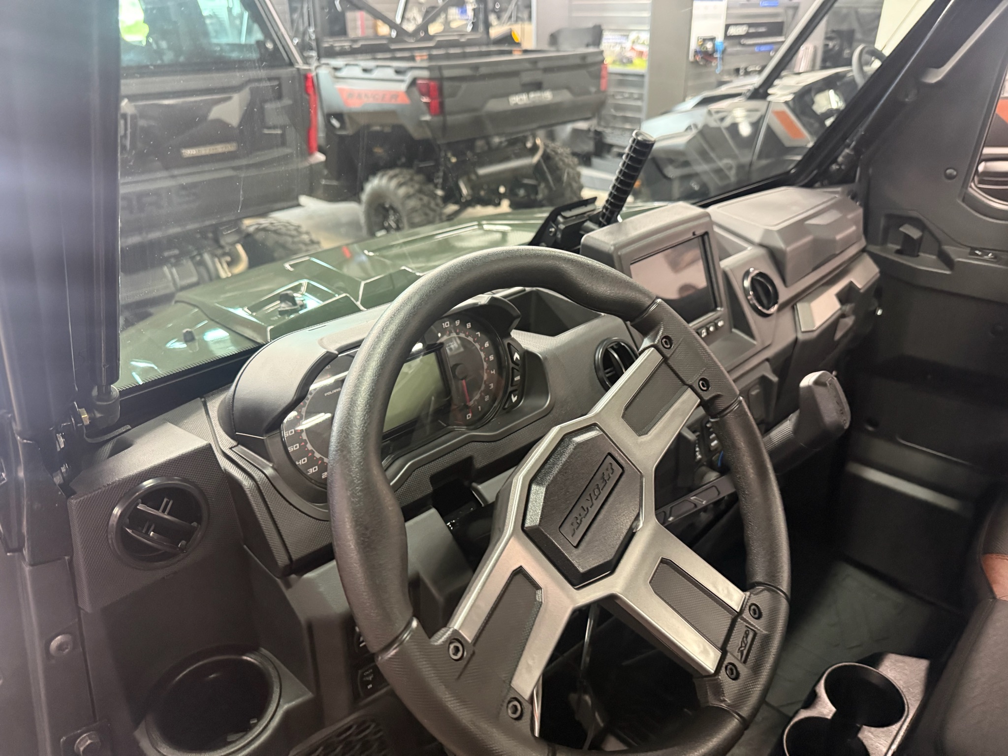 2027 Polaris Ranger XP 1000 NorthStar Ultimate 6