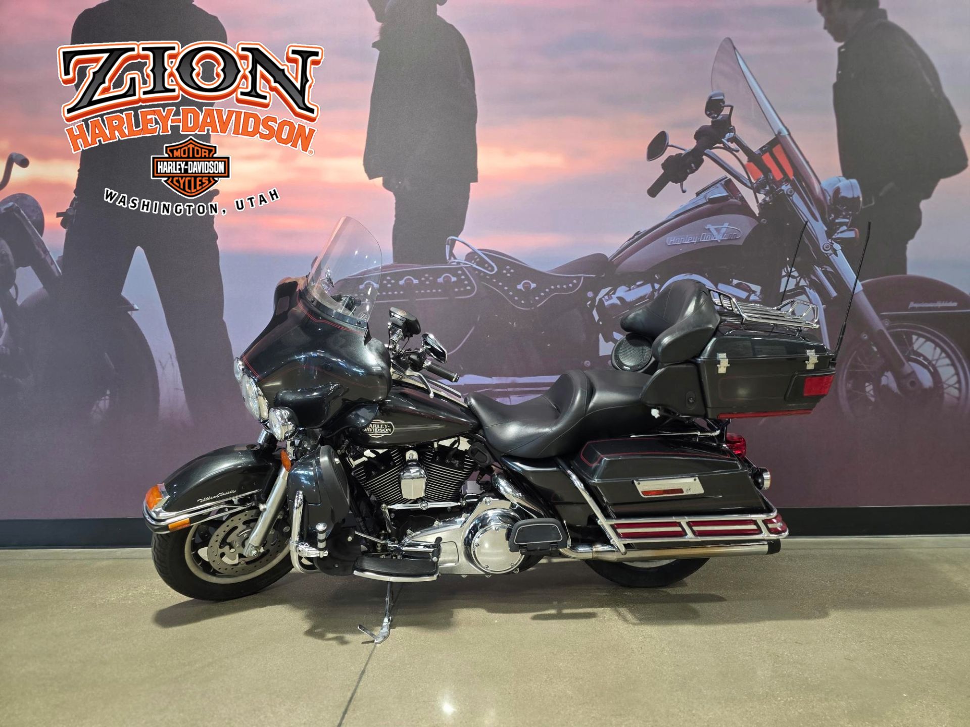 2008 Harley-Davidson Ultra Classic® Electra Glide® in Washington, Utah - Photo 2