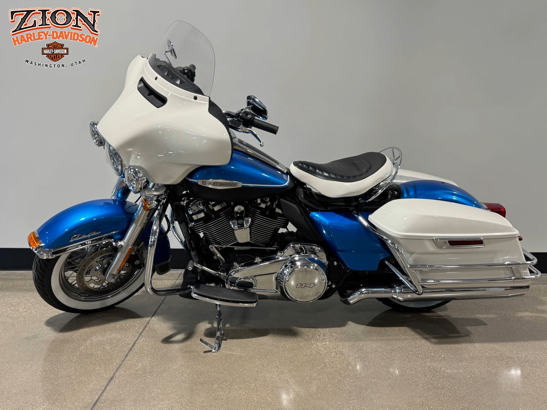 2021 Harley-Davidson Electra Glide® Revival™ in Washington, Utah - Photo 2