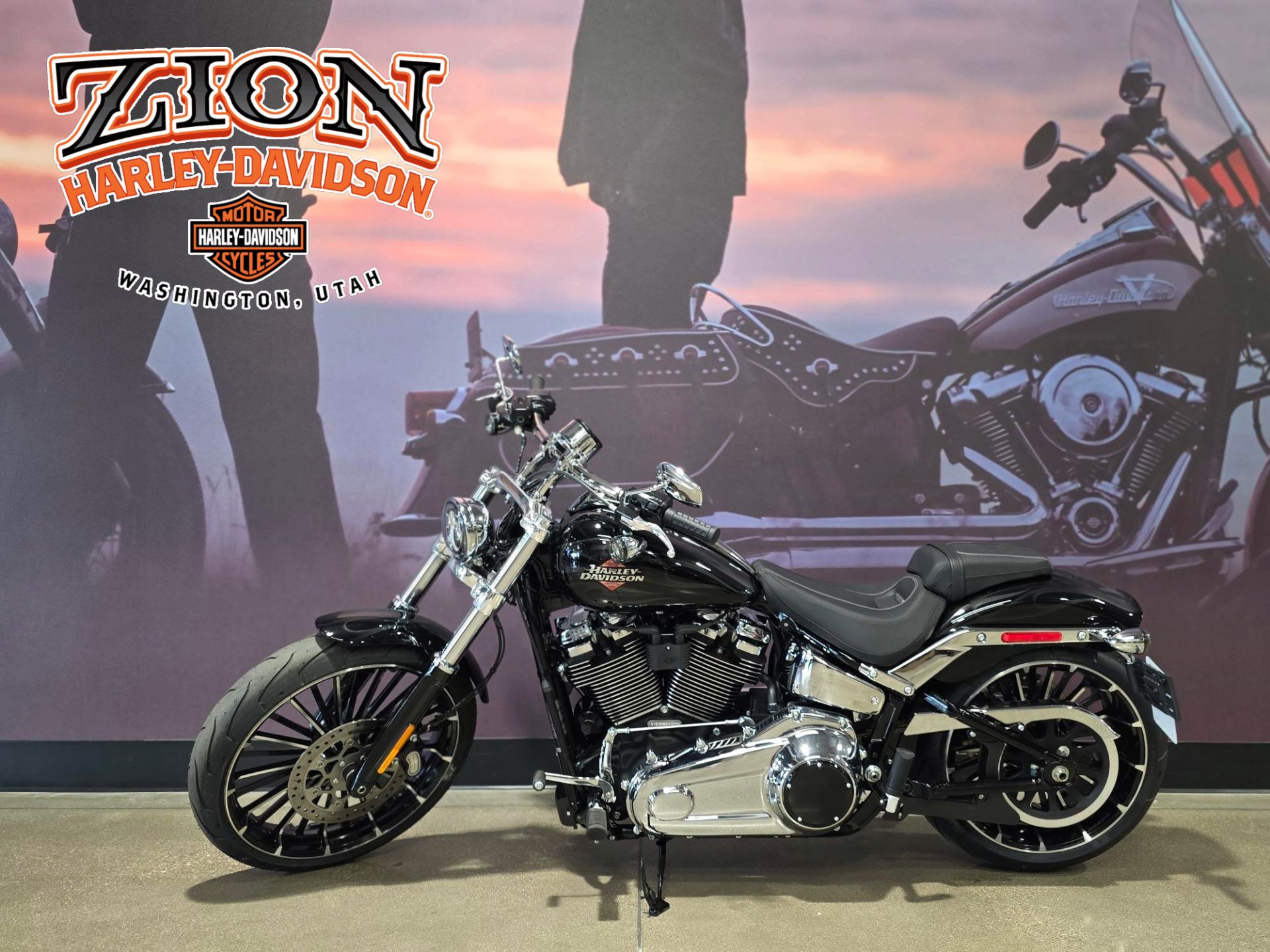 2025 Harley-Davidson Breakout® in Washington, Utah - Photo 2