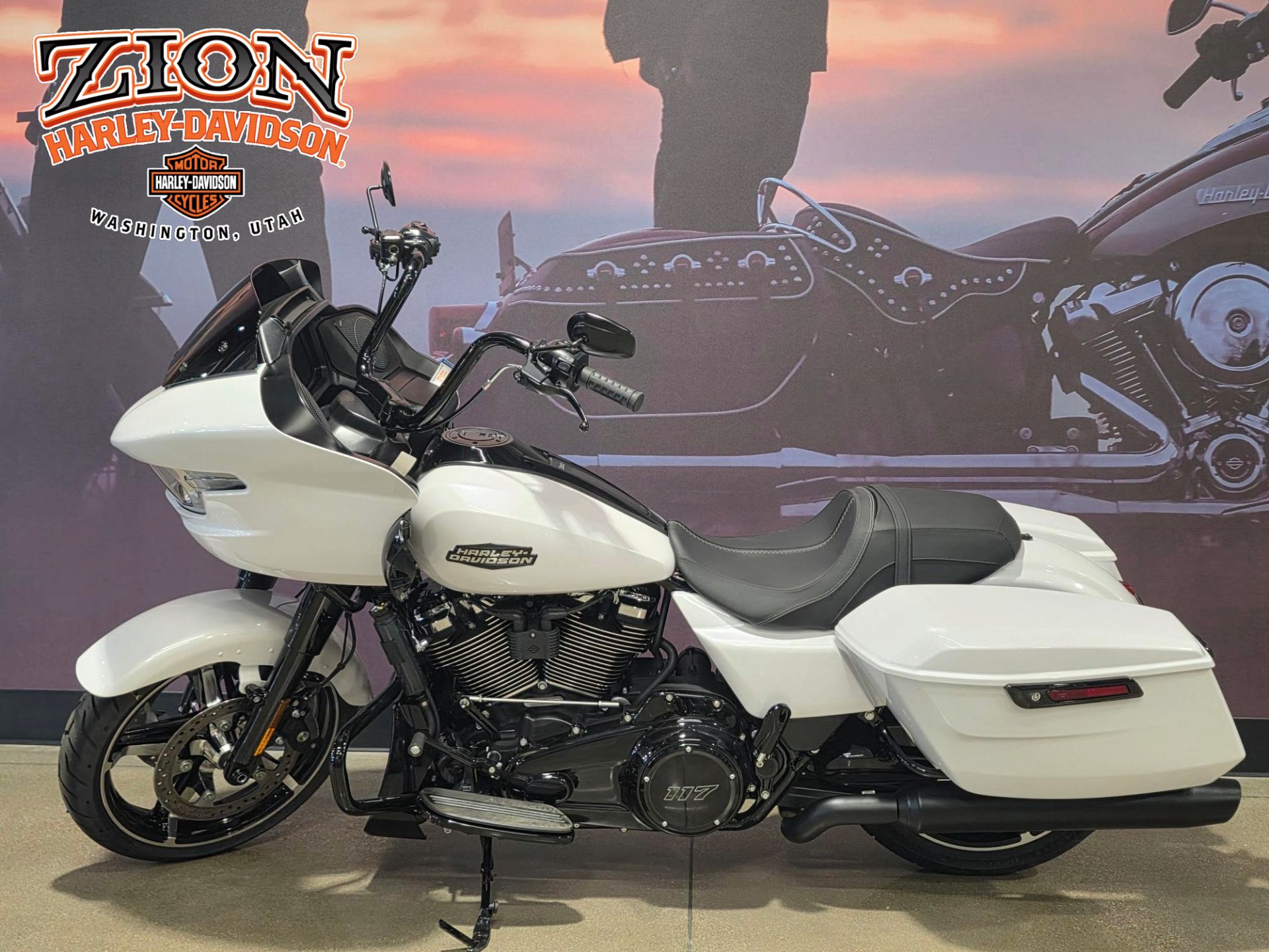 2025 Harley-Davidson Road Glide® in Washington, Utah - Photo 2