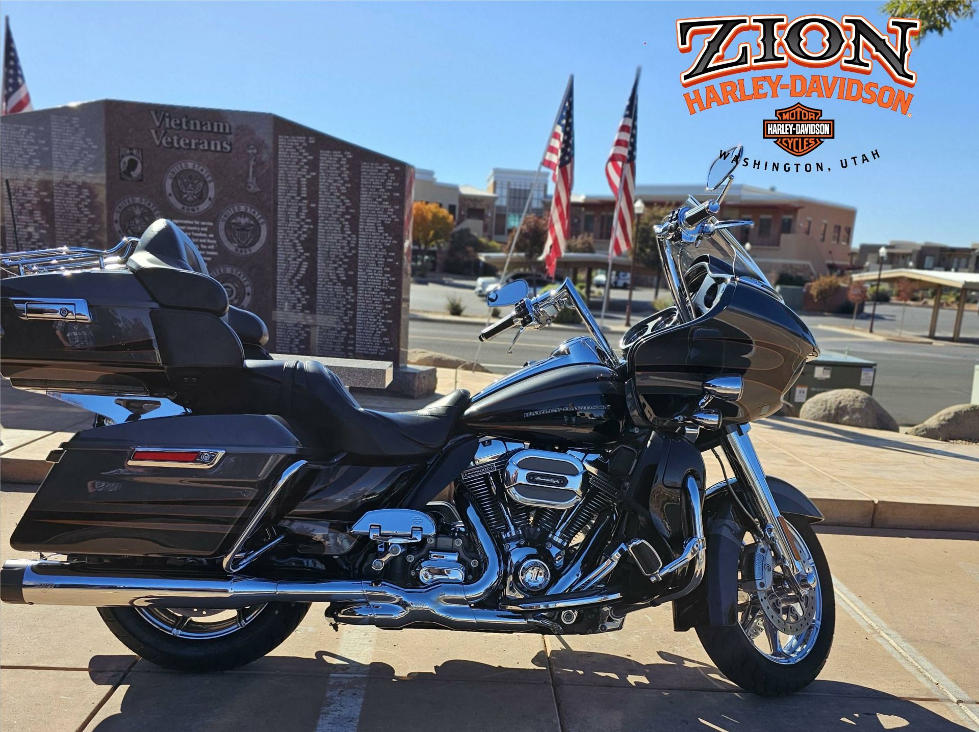 2016 Harley-Davidson CVO™ Road Glide™ Ultra in Washington, Utah - Photo 1