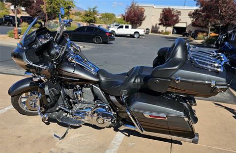 2016 Harley-Davidson CVO™ Road Glide™ Ultra in Washington, Utah - Photo 4