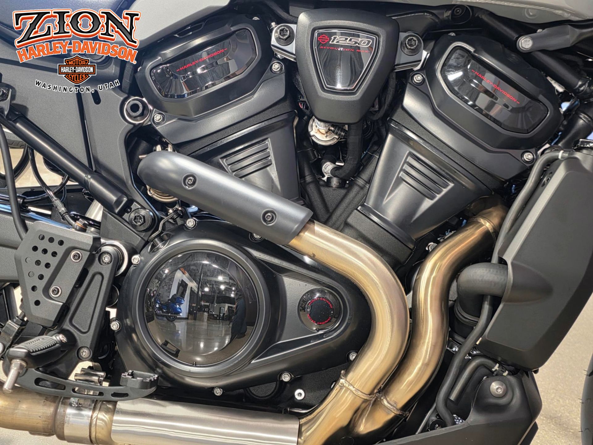 2025 Harley-Davidson Pan America® 1250 ST in Washington, Utah - Photo 7