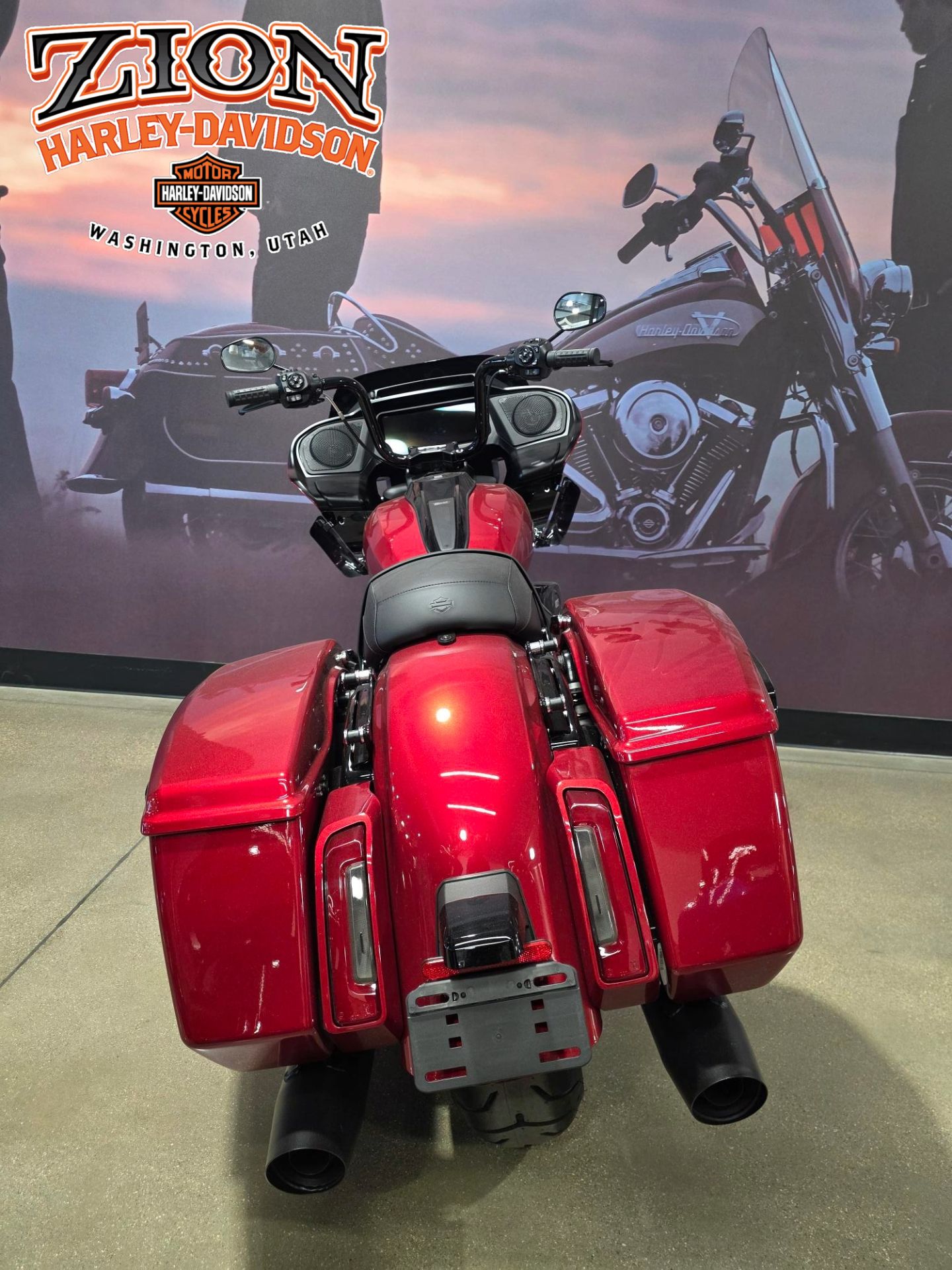 2025 Harley-Davidson Road Glide® in Washington, Utah - Photo 5