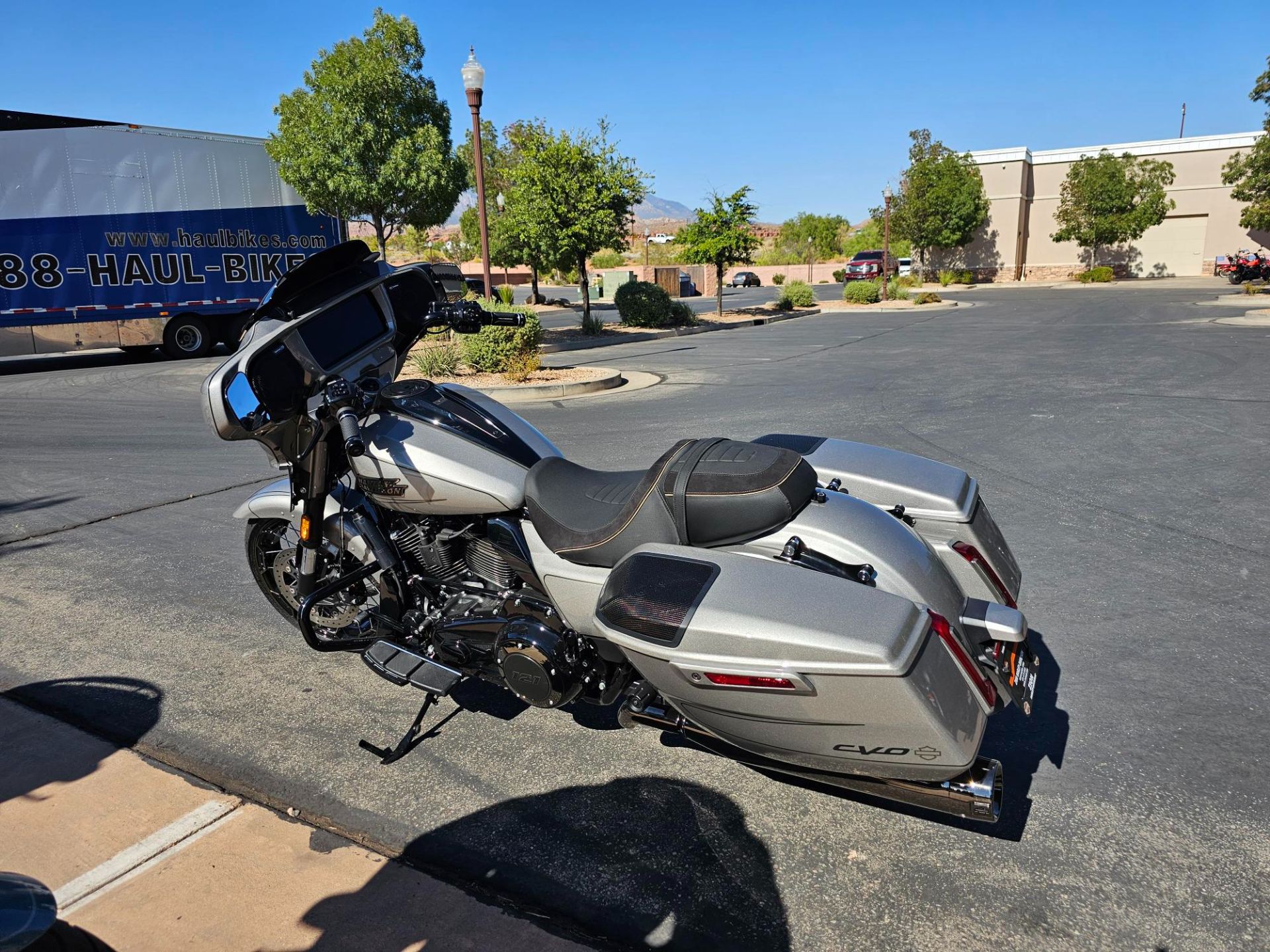 2023 Harley-Davidson CVO™ Street Glide® in Washington, Utah - Photo 3