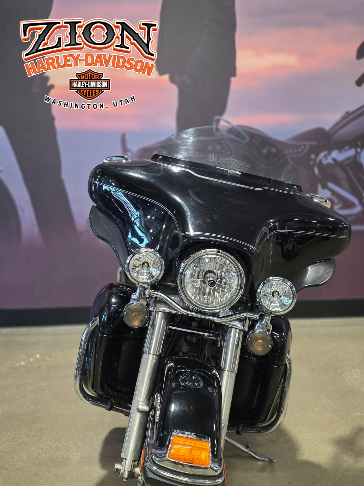2013 Harley-Davidson Ultra Classic® Electra Glide® in Washington, Utah - Photo 3