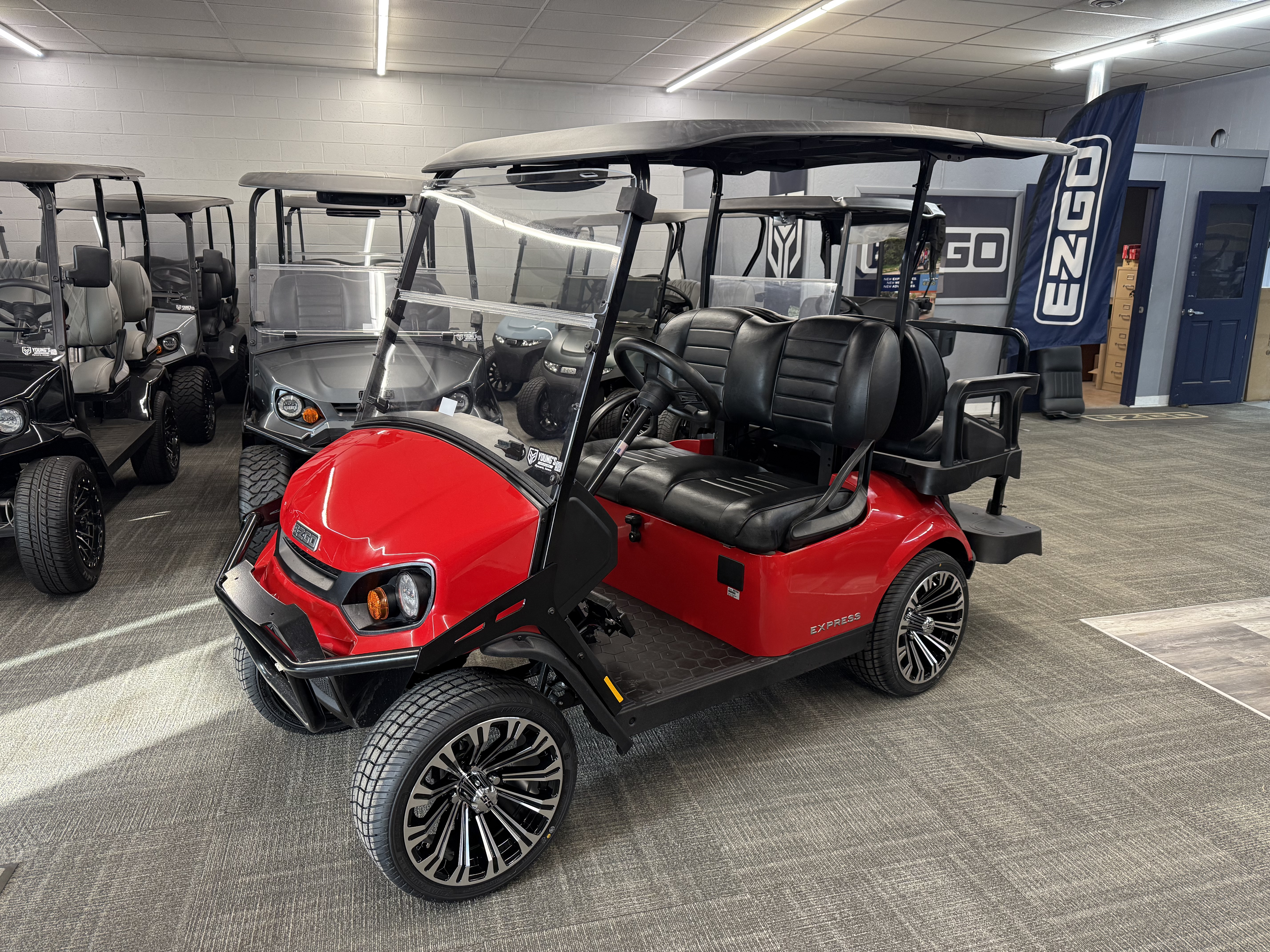 New 2025 E-Z-GO Express 4 Gas, Dysart IA | Specs, Price, Photos