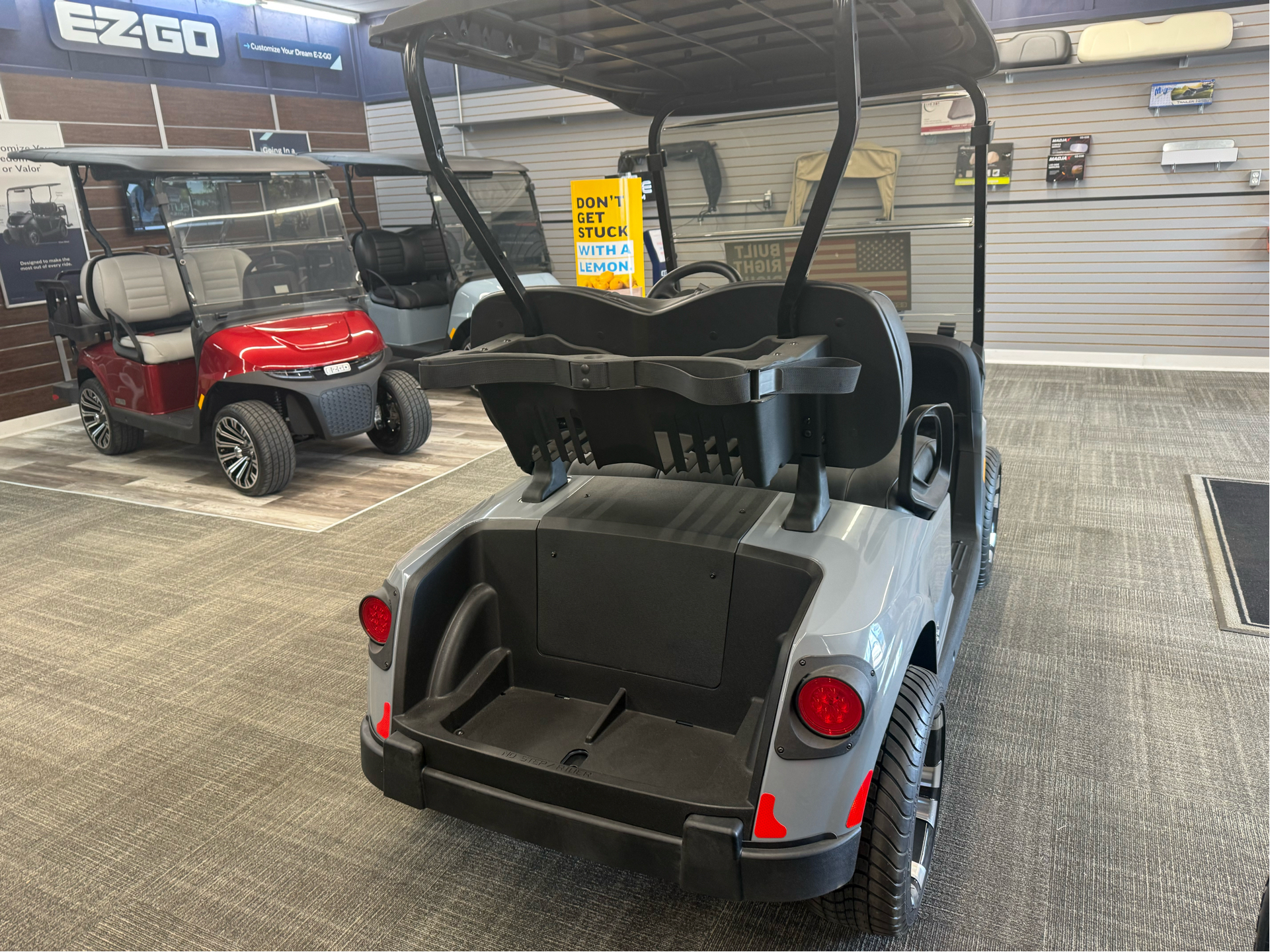 New 2025 E-Z-GO Freedom RXV EX1, Dysart IA | Specs, Price