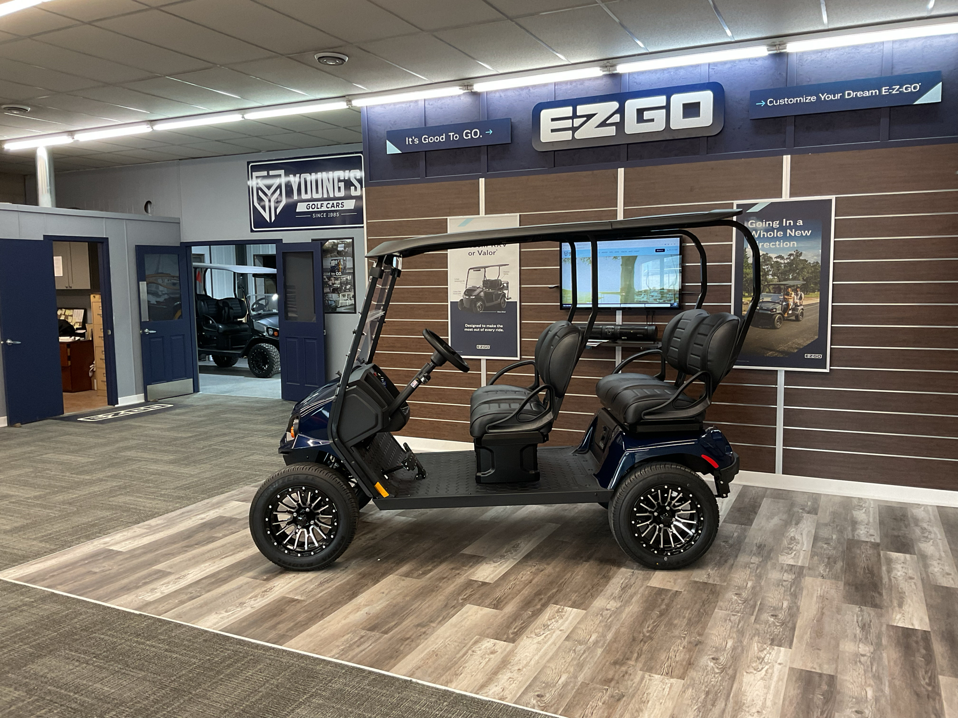 2025 E-Z-GO Liberty Adventure Package in Dysart, Iowa - Photo 2