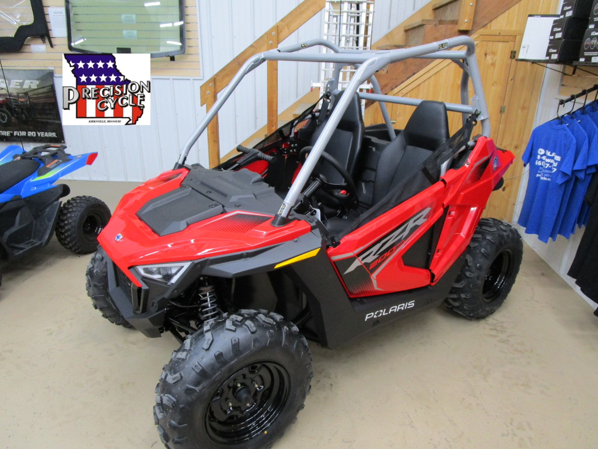 2026 Polaris RZR 200 EFI 1