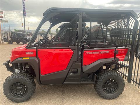 2026 Honda Pioneer 1000-5 Deluxe — photo 1 of 11