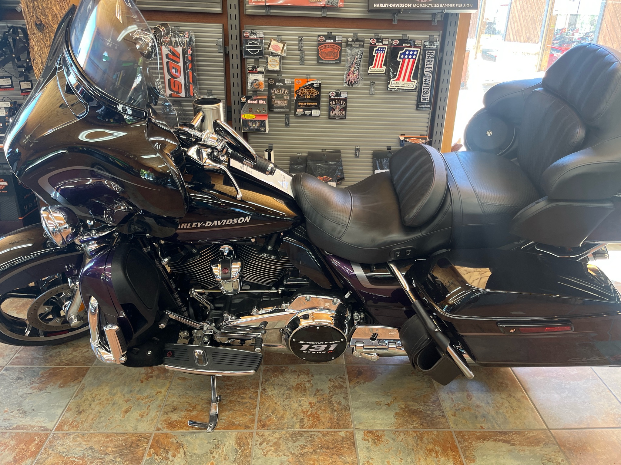 2021 Harley-Davidson CVO Limited 1