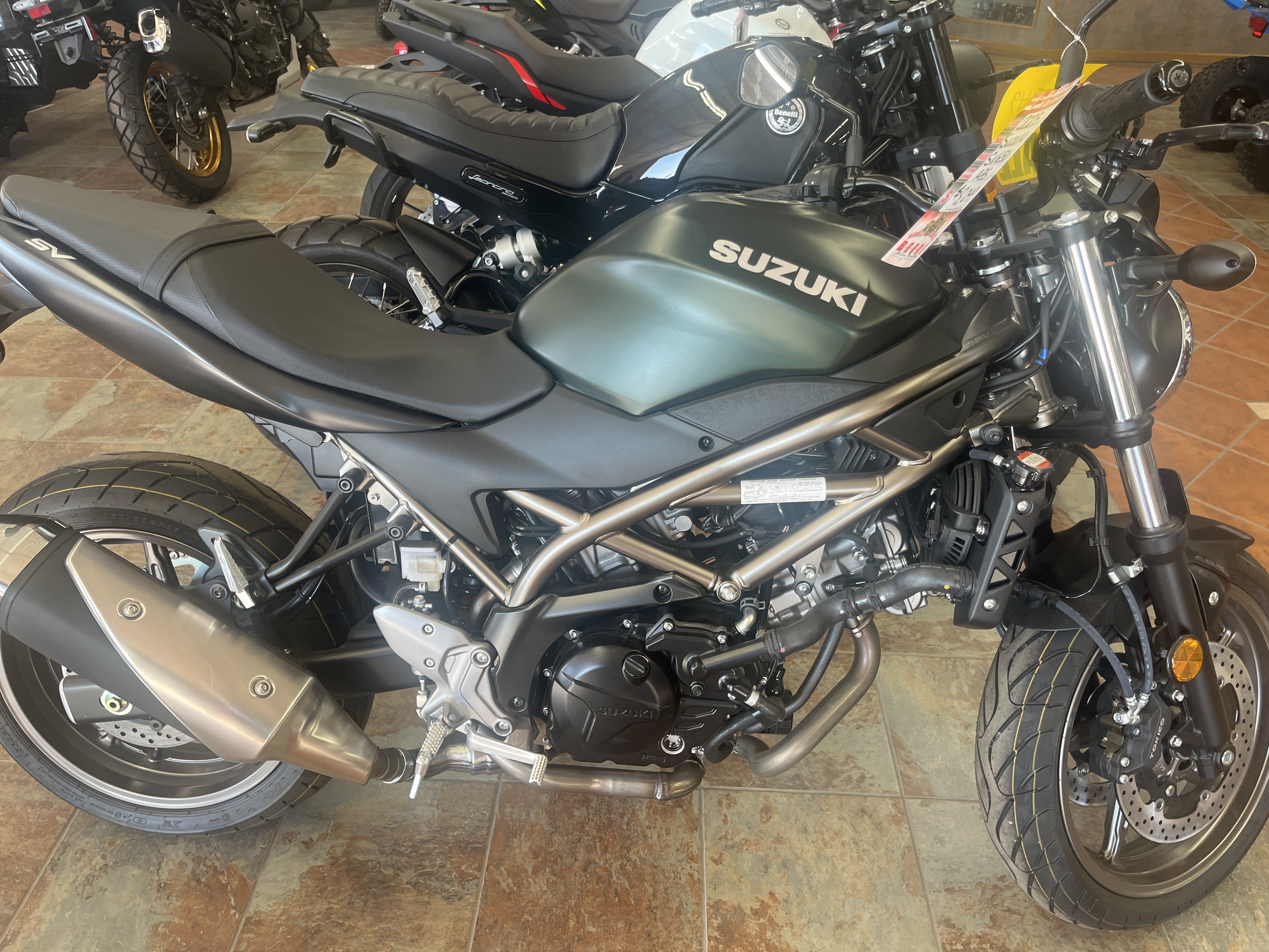 New 2025 Suzuki SV650 ABS Pearl Matte Shadow Green / Metallic New 2025 Suzuki SV650 ABS Pearl Matte Shadow Green / Metallic