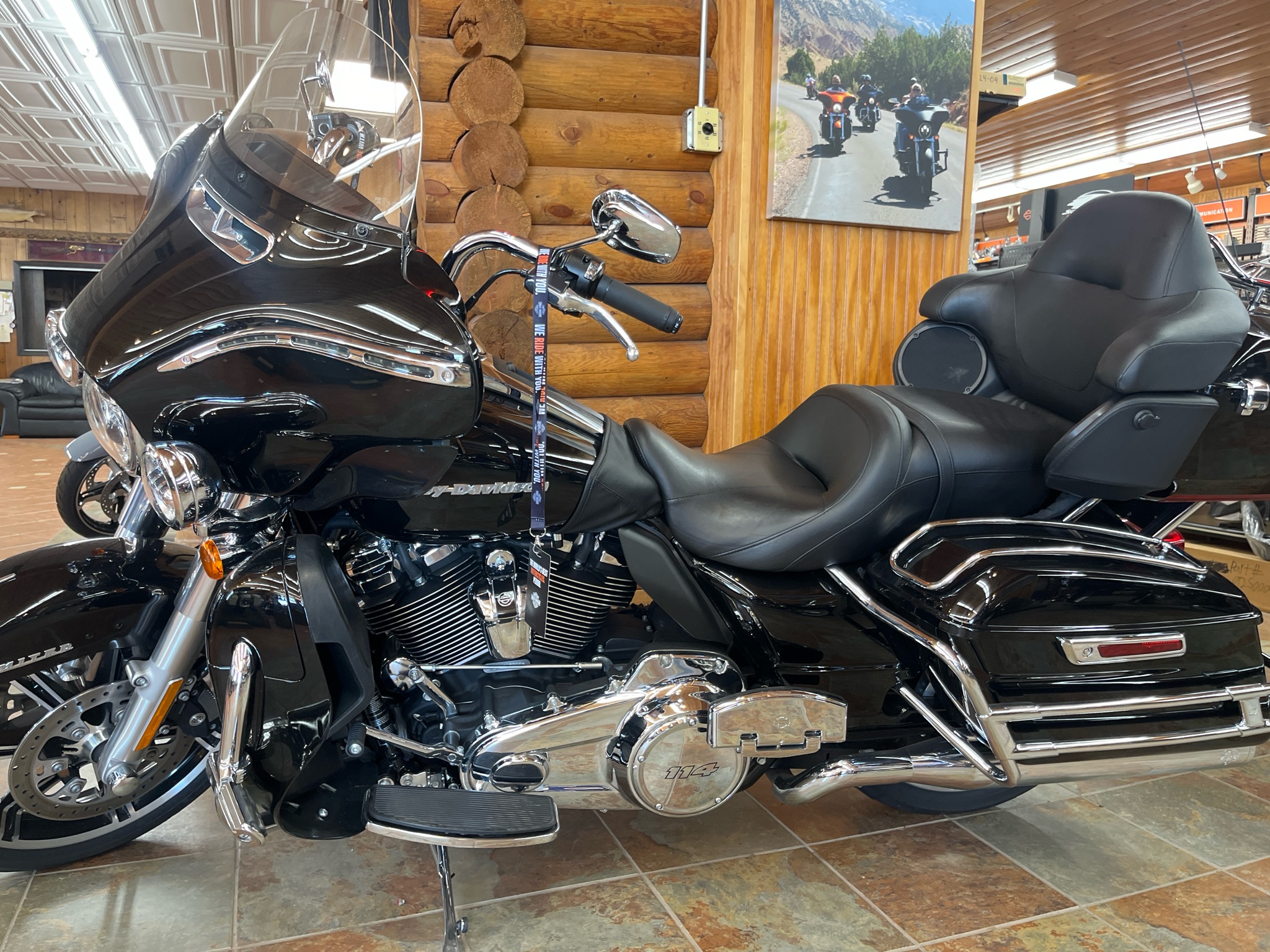 2022 Harley-Davidson Ultra Limited 1