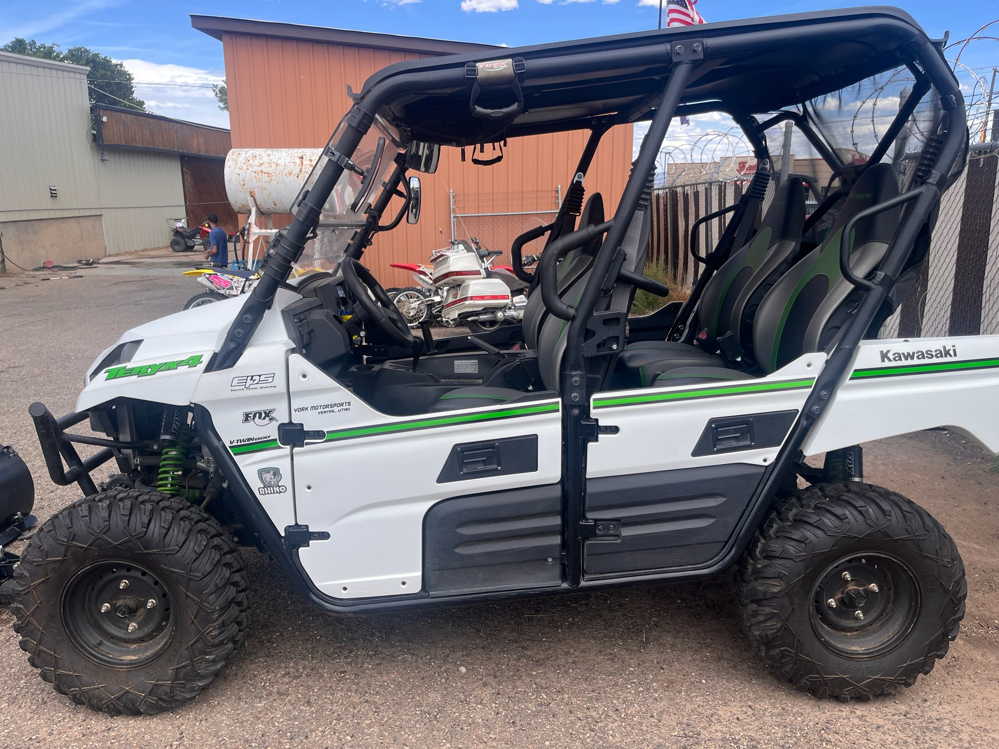 2016 Kawasaki Teryx4 for sale 1219584